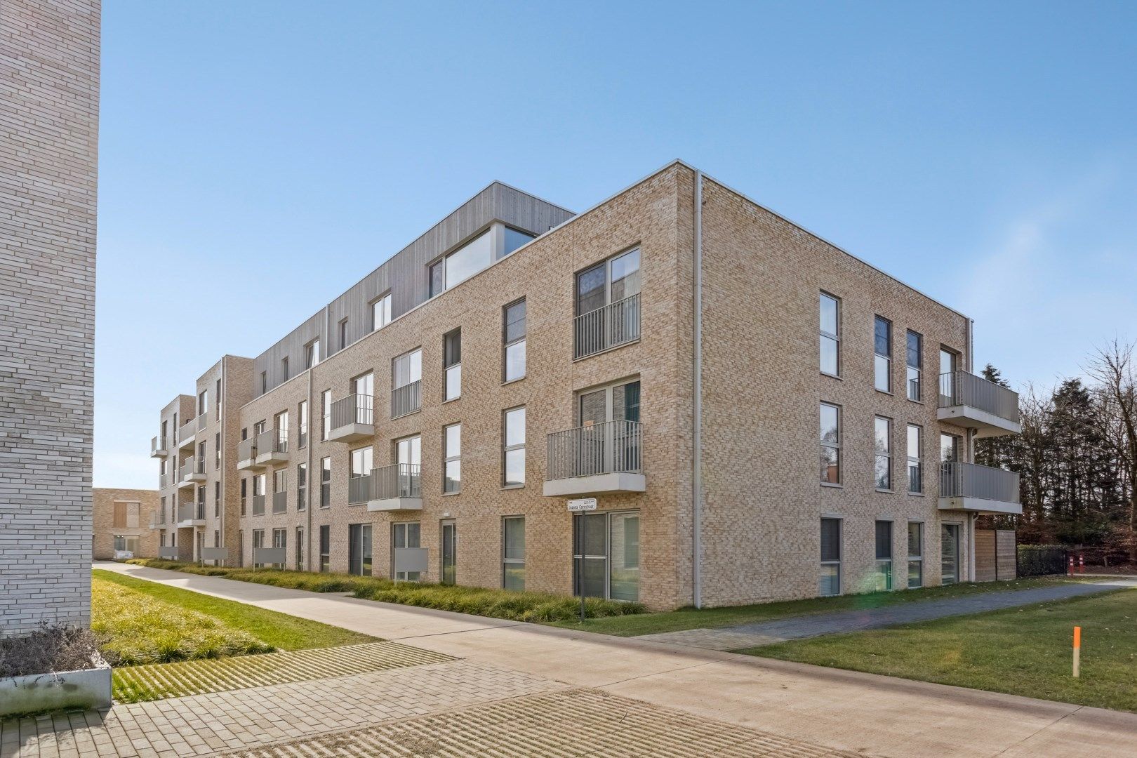 Recent appartement met 1 slpk en gezellig tuintje op wandelafstand van het centrum !  foto 25