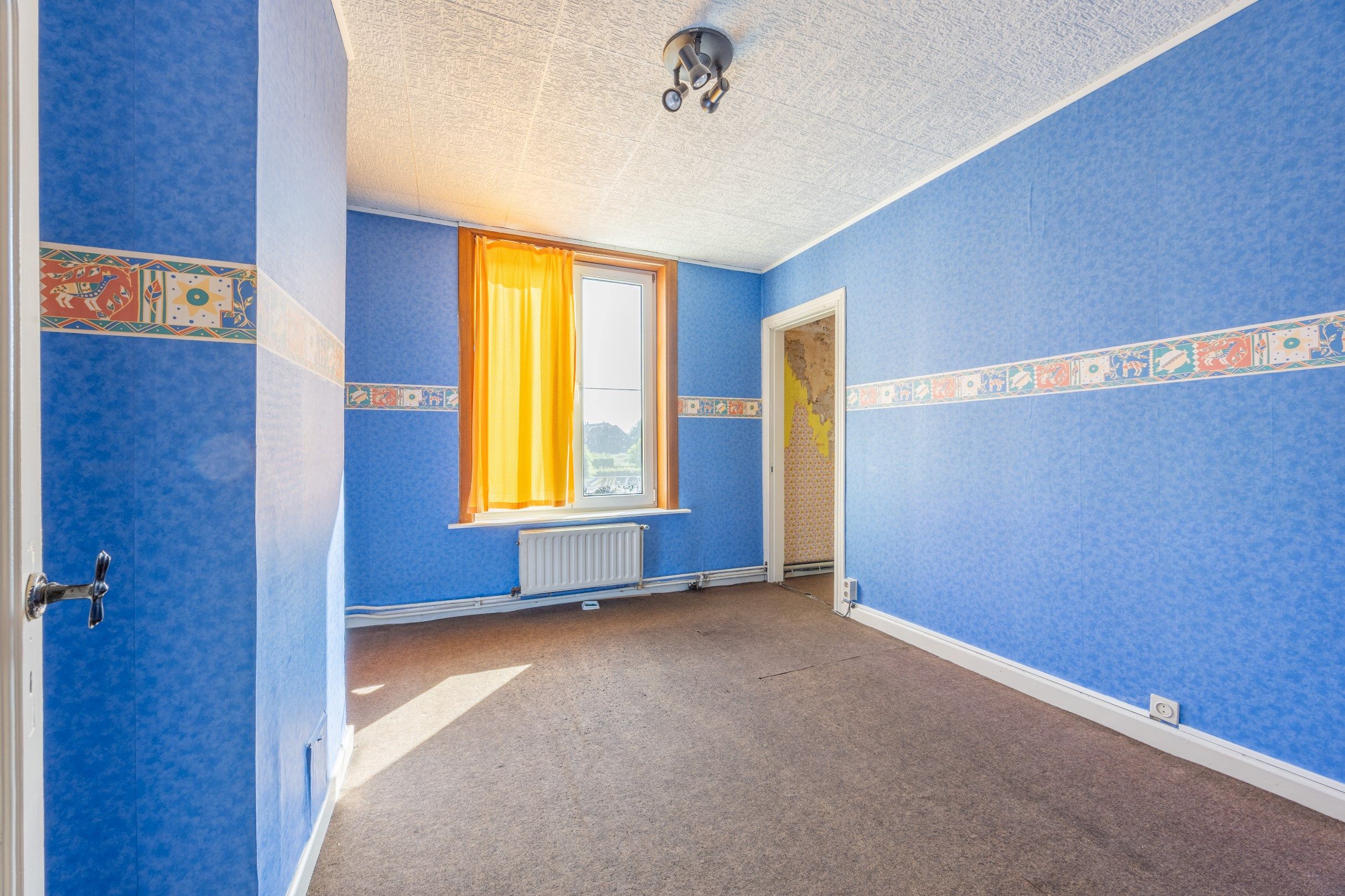 Gebouw voor gemengd gebruik met atelier op 568 m² foto 16