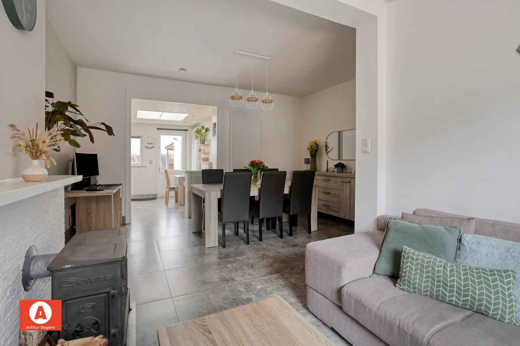 Instapklare woning, óók achteraan bereikbaar! foto 5