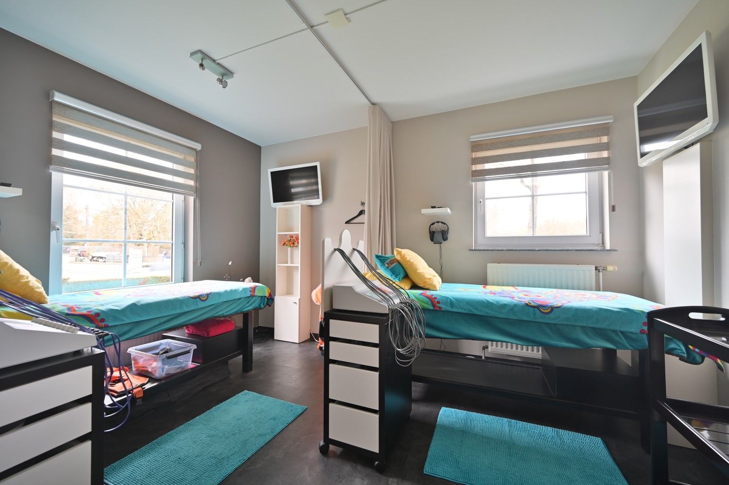 Riante woning met 5 slaapkamers (praktijkruimte), rustig gelegen nabij natuur foto 20