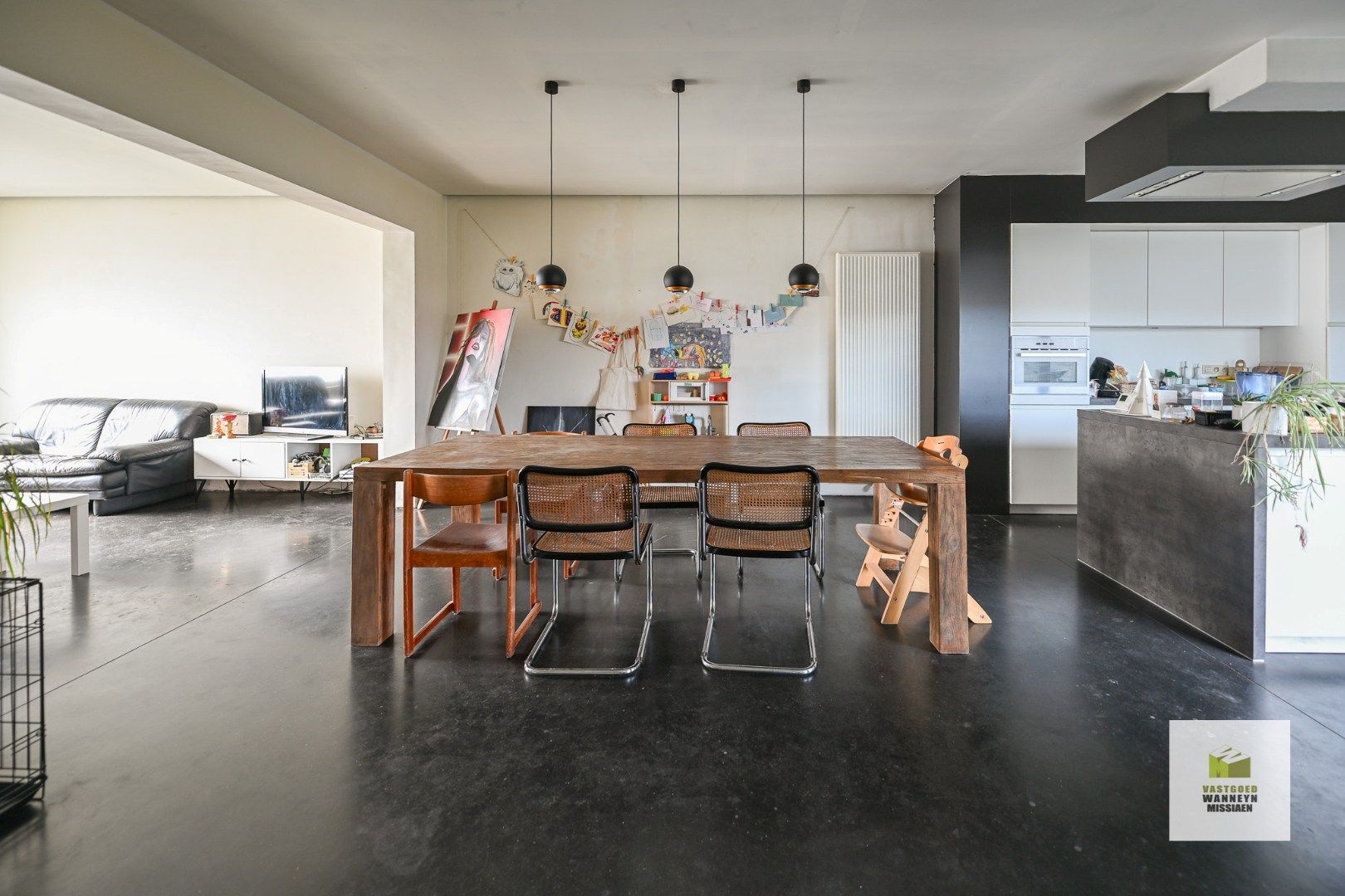 Ruime verder te renoveren gezinswoning met grote garage (48 m2) op 510 m2 foto 6