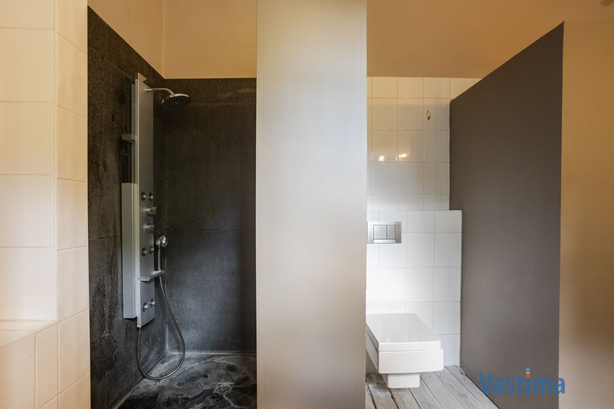 Karaktervolle villa met authentieke charme in een groene setting foto 33