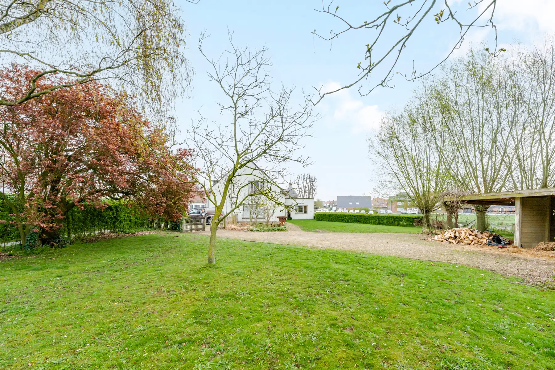 Vrijstaande woning met tuin en 4 slaapkamers foto 28