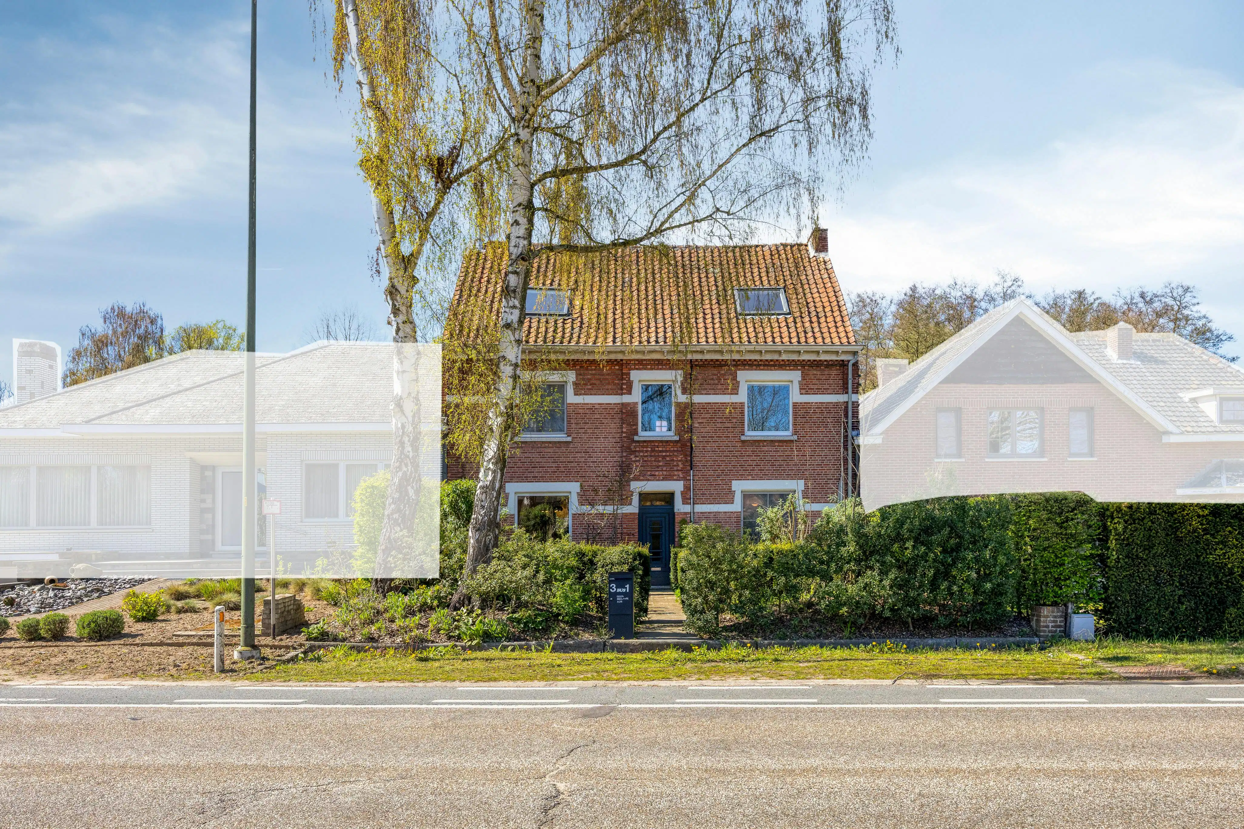 Instapklare gezinswoning met 5 slaapkamers en ruime tuin foto 2