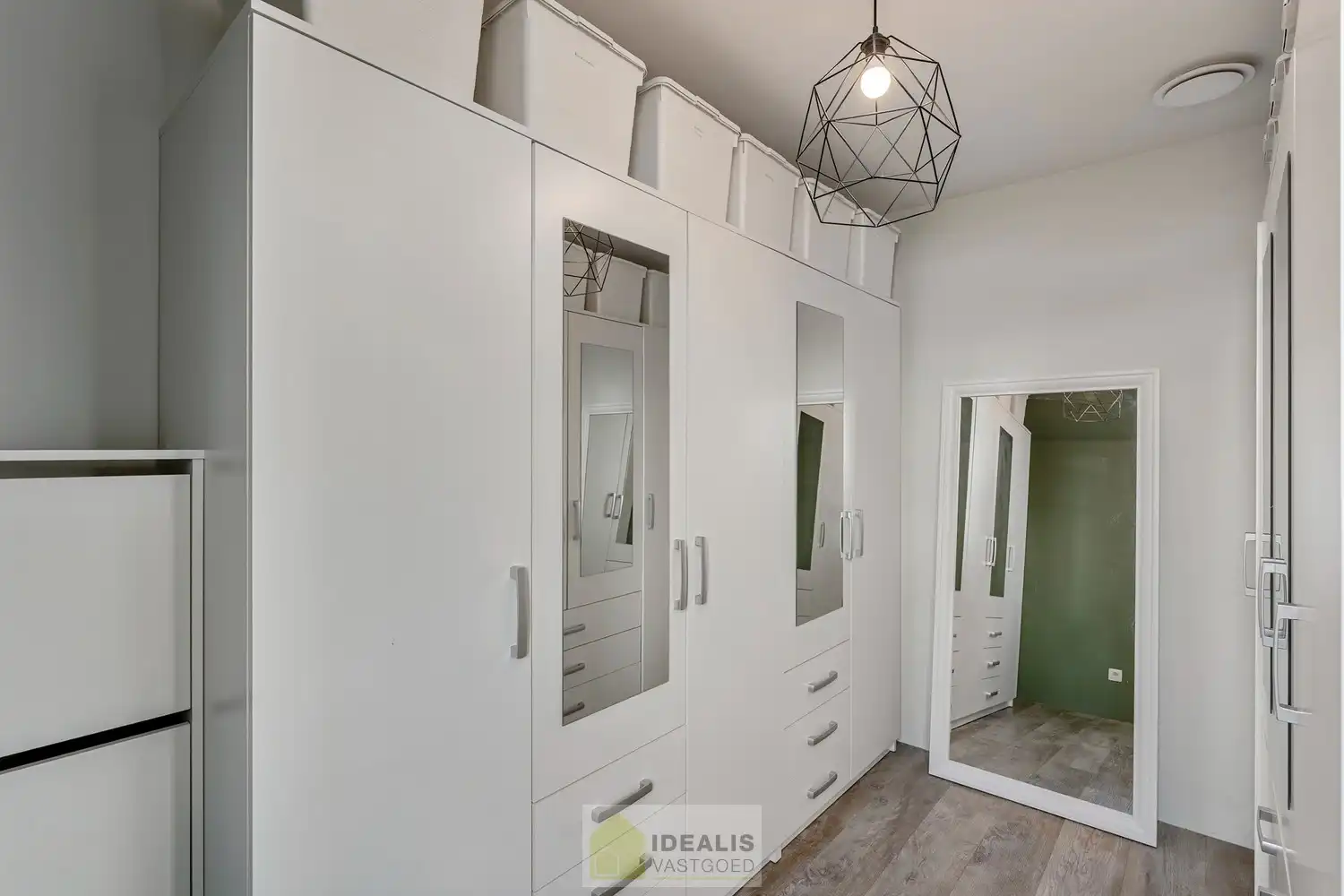IDEALIS VASTGOED - Prachtige stijlvolle woning met 2 tot 3 slaapkamers op gegeerde locatie! foto 30