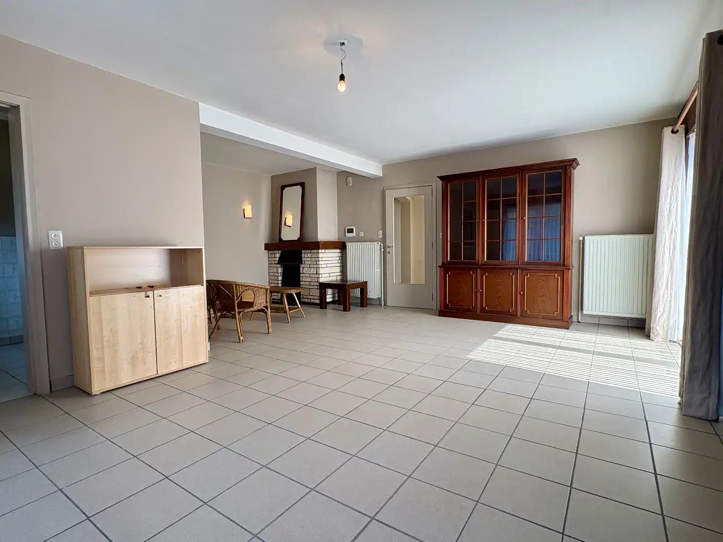 Appartement op de eerste verdieping met ruim zonneterras en 2 slaapkamers foto 4