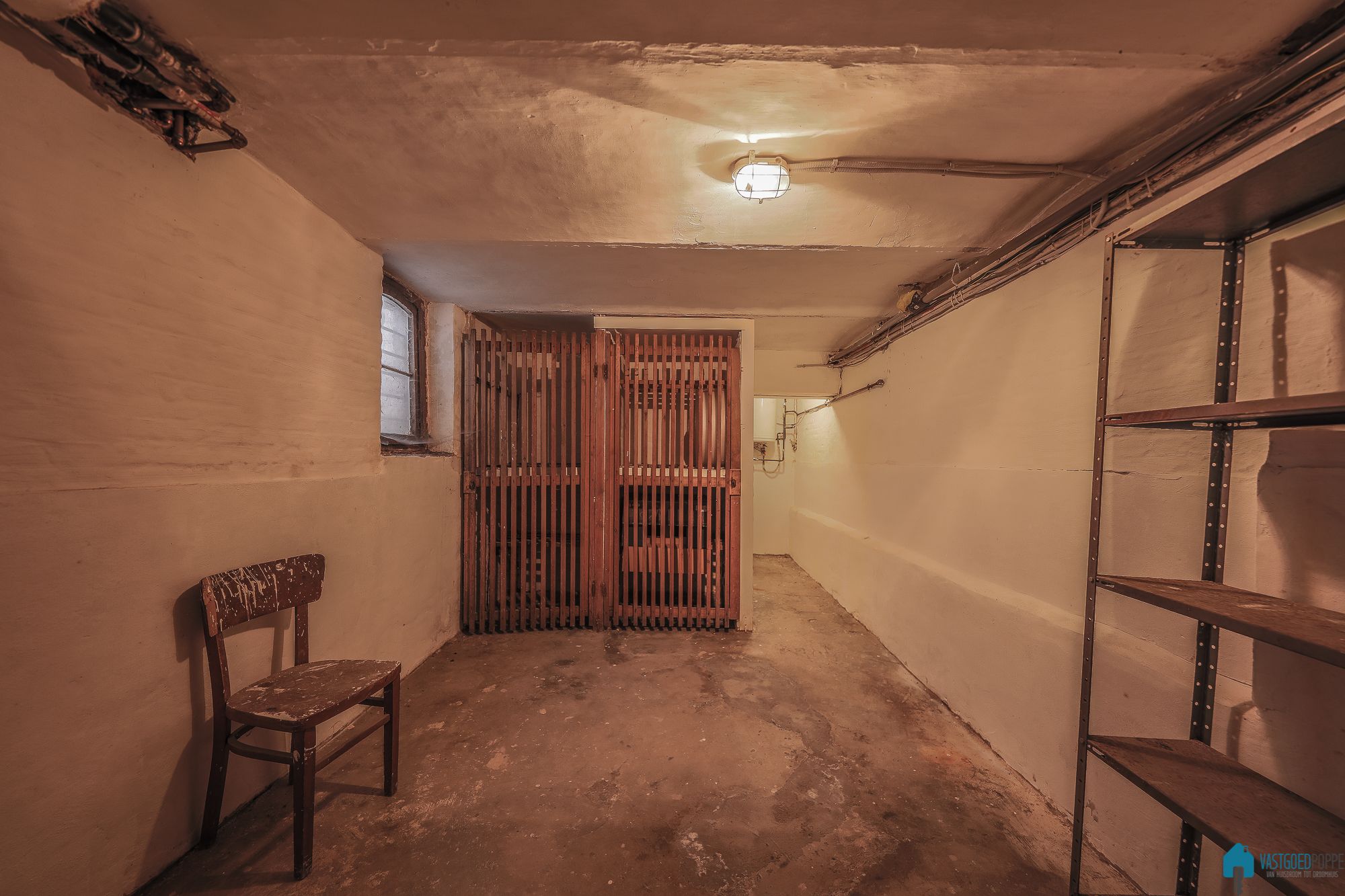 Ruim herenhuis met tuin en garage foto 30