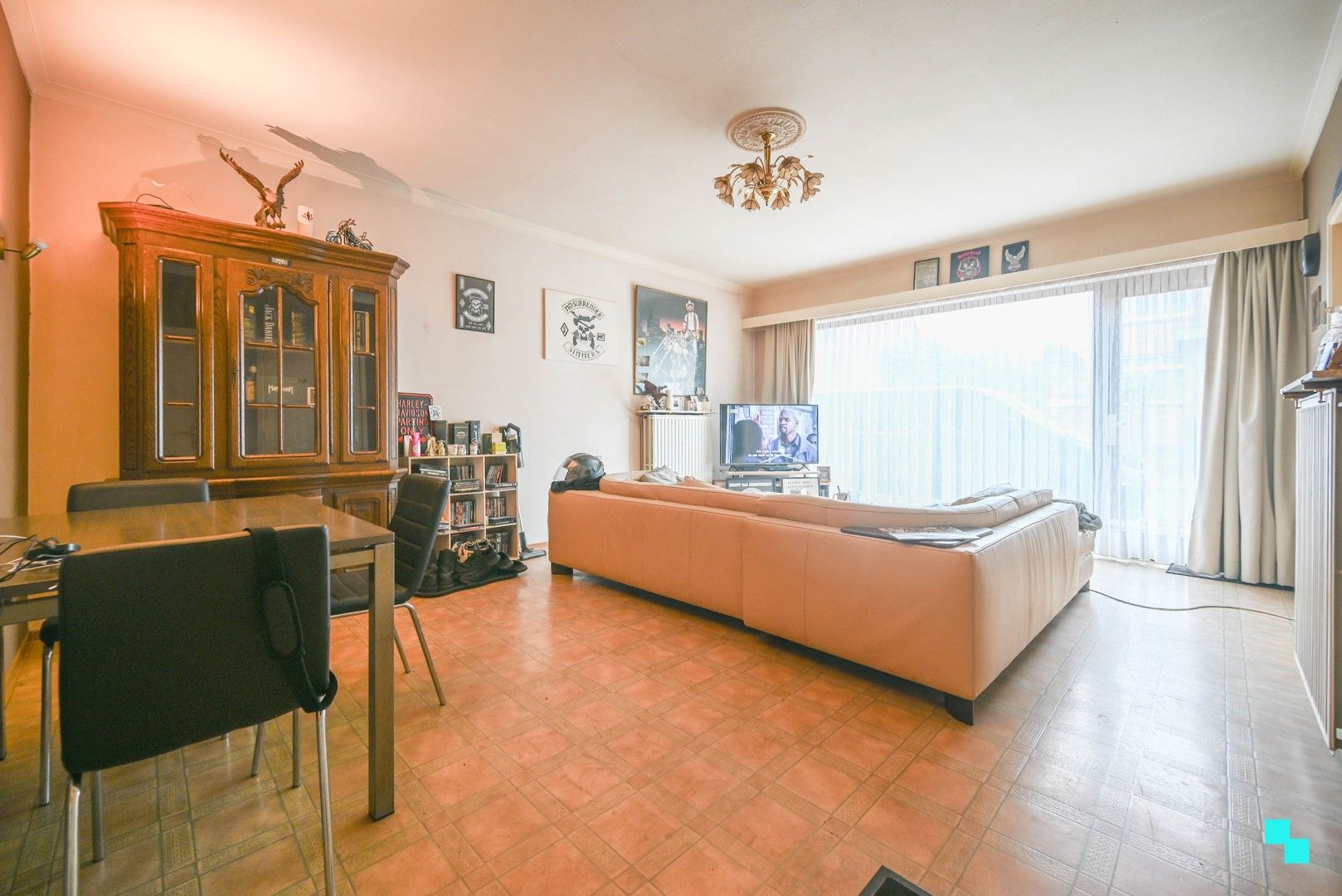 Gelijkvloers appartement met garage in Oostrozebeke foto 2