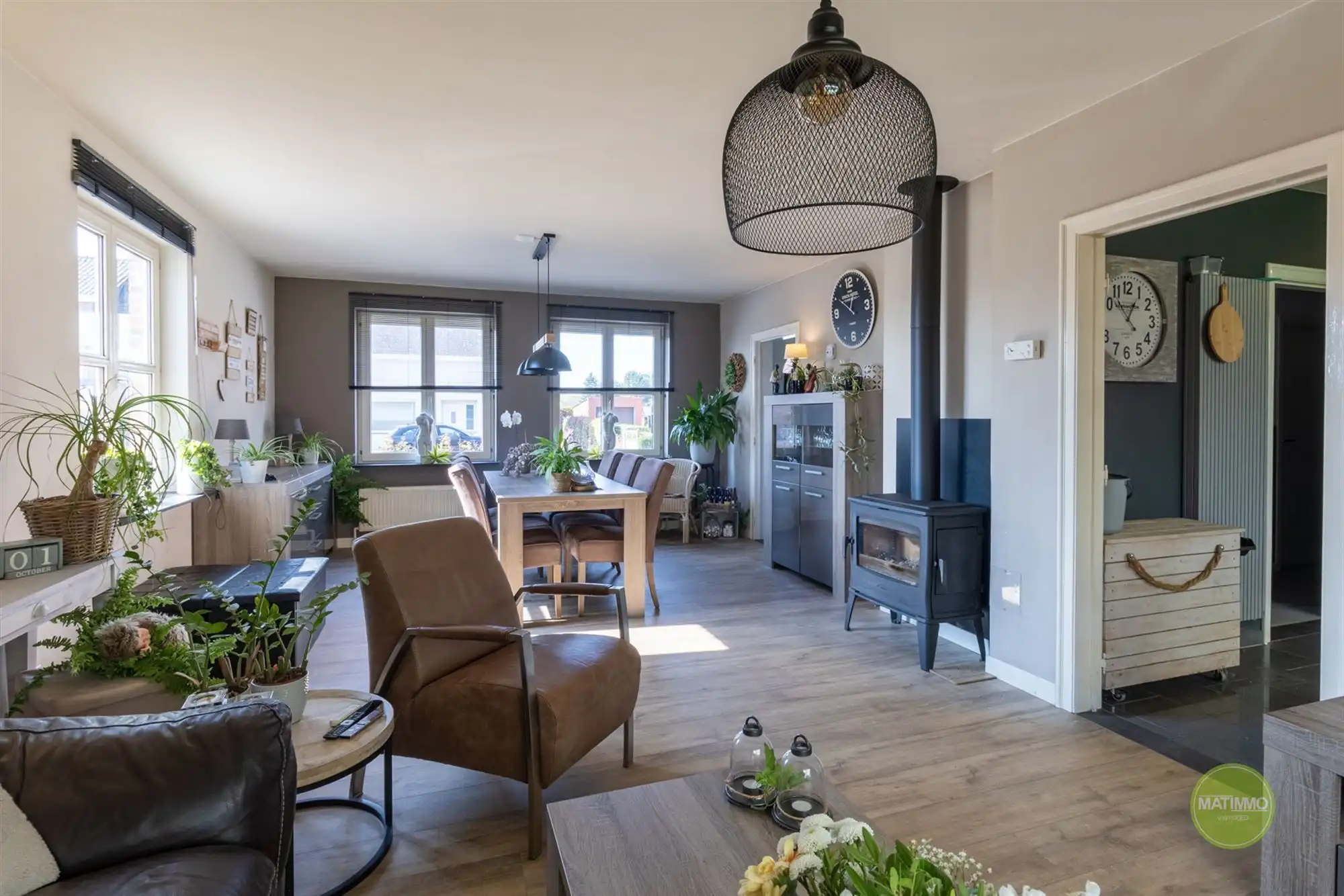 Ruime gezinswoning op een perceel van 780 m2 in Dessel foto 3