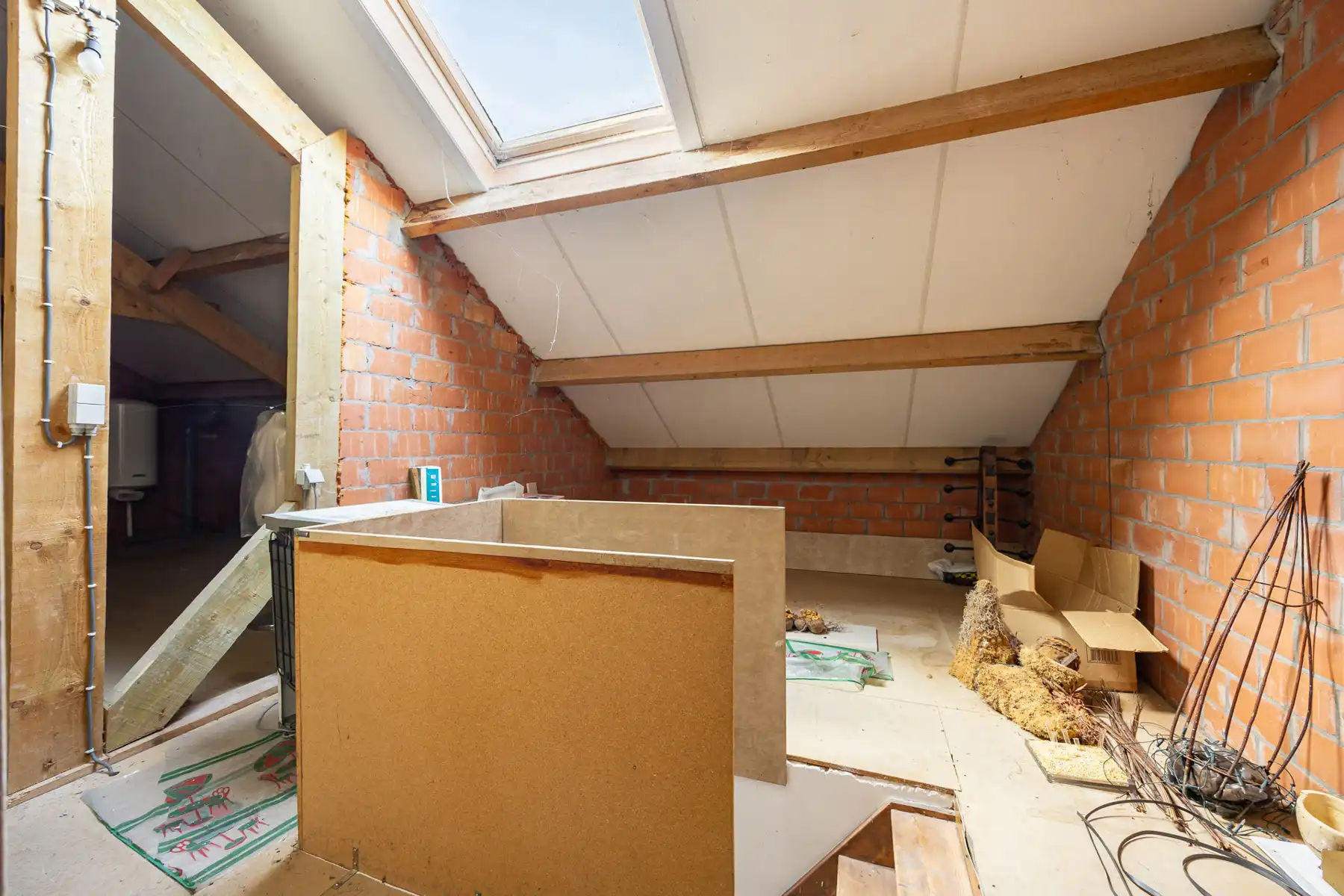 Gebouw bestaande uit 2 wooneenheden in een rustige straat in het centrum van Beerse op een perceel van ca 463 m². foto 25