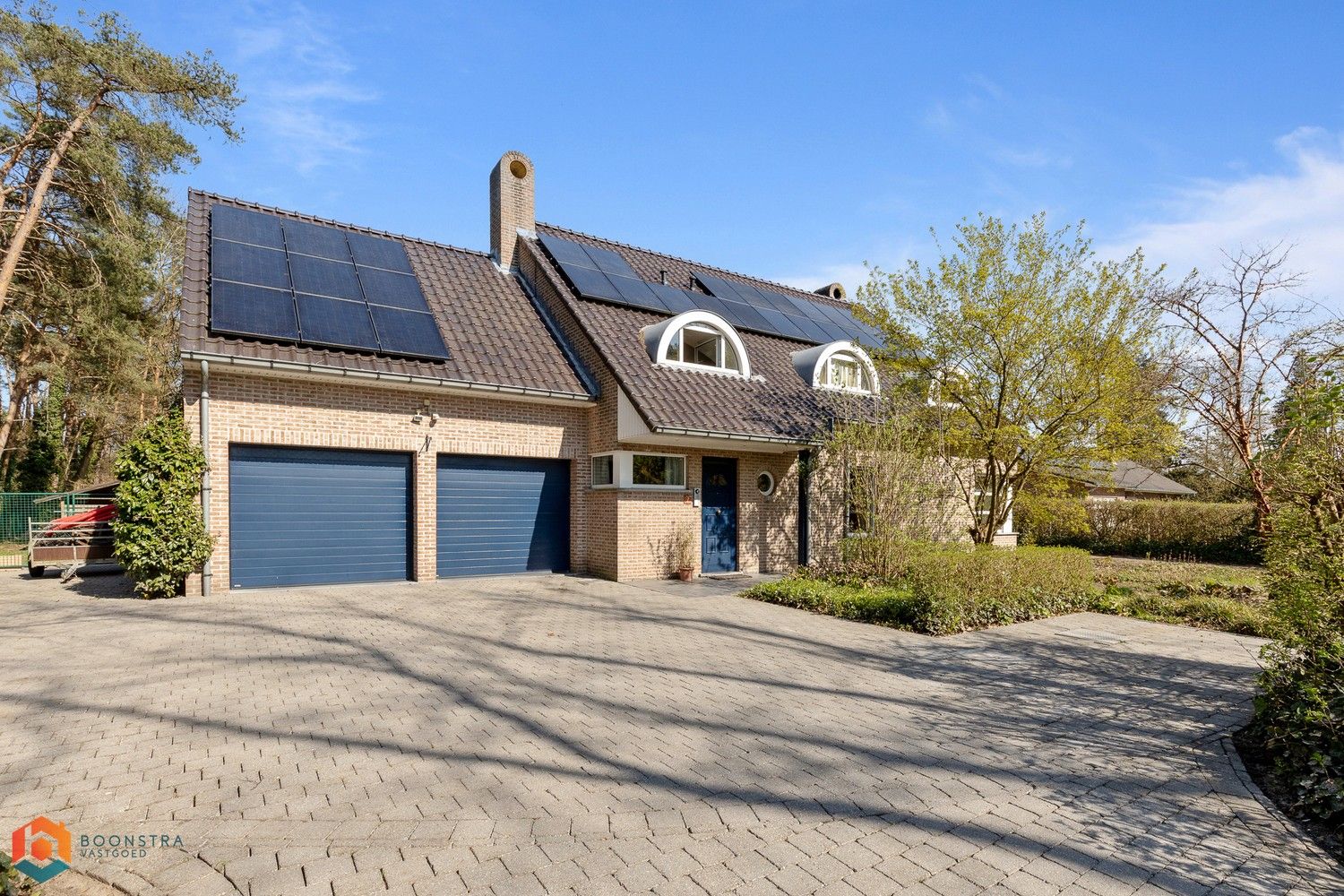 Riante villa met 5 slpkrs op 8625 m² te Rijmenam foto {{pictureIndex}}
