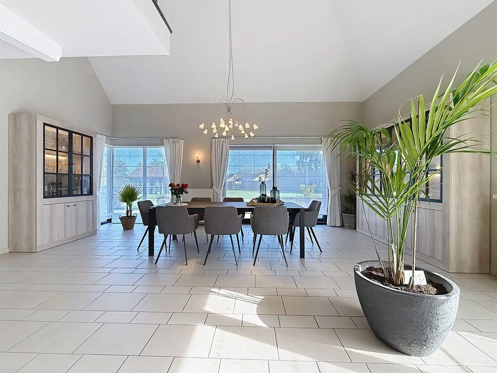 Zeer verzorgde villa, 4 slpks, tuin, opp 18a 48ca foto 12