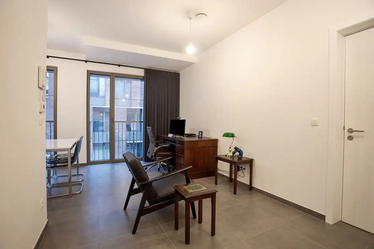 Instapklaar 1-slaapkamer appartement in Quartier Bleu foto 7