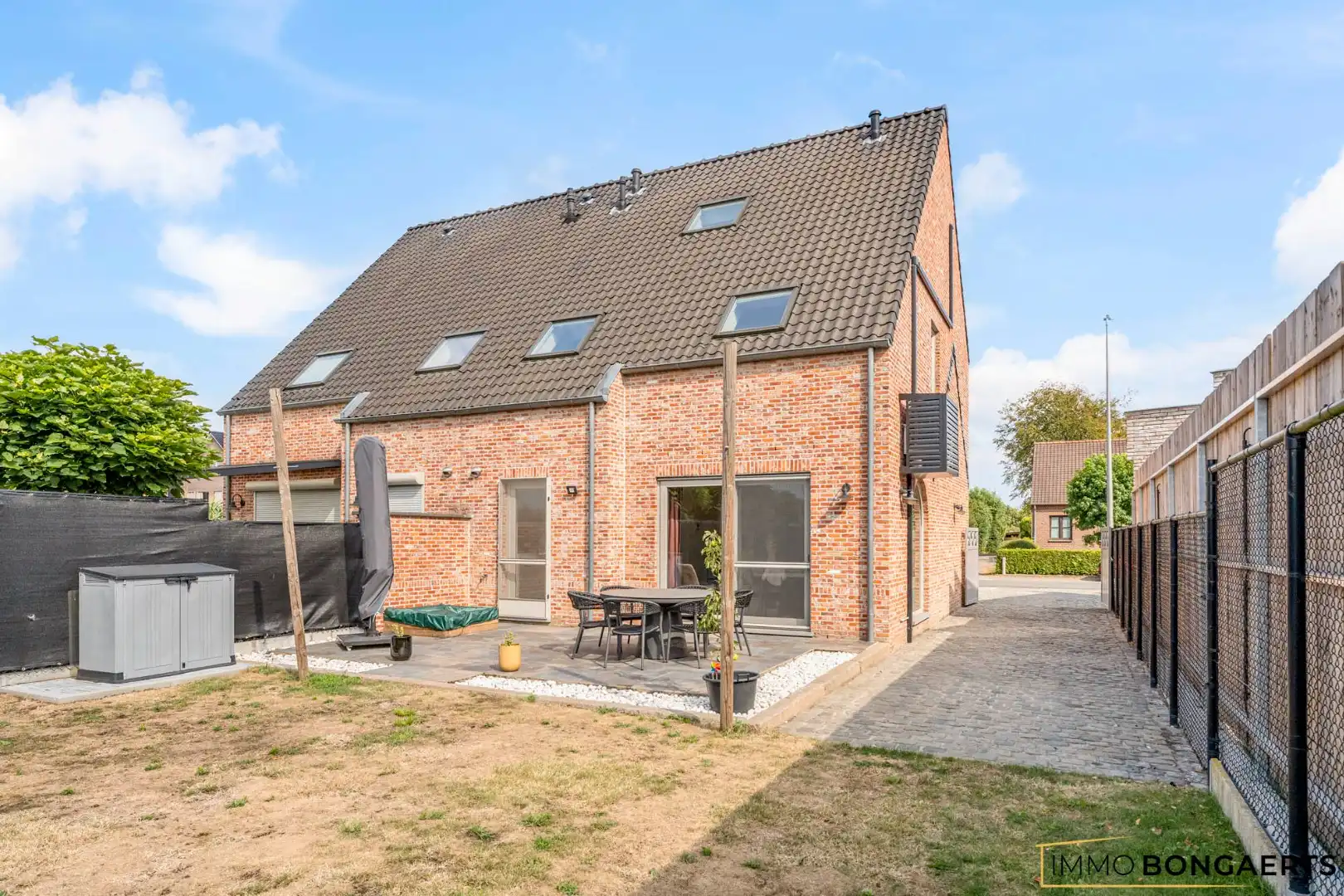 Instapklare woning met 3 slaapkamers foto 32