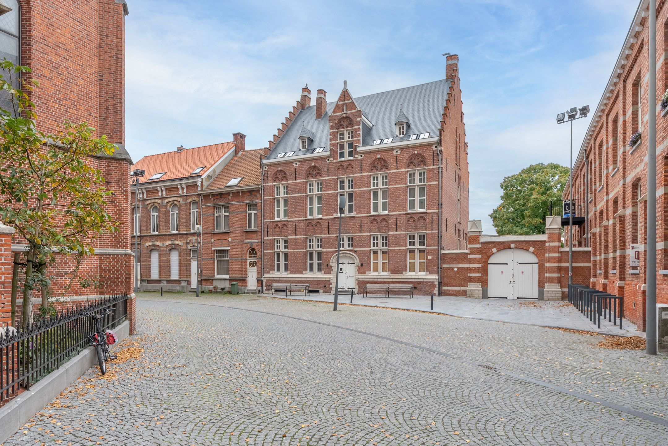 Unieke appartementen in en rond de oude Pastorij aan het Kerkplein in Turnhout foto 2