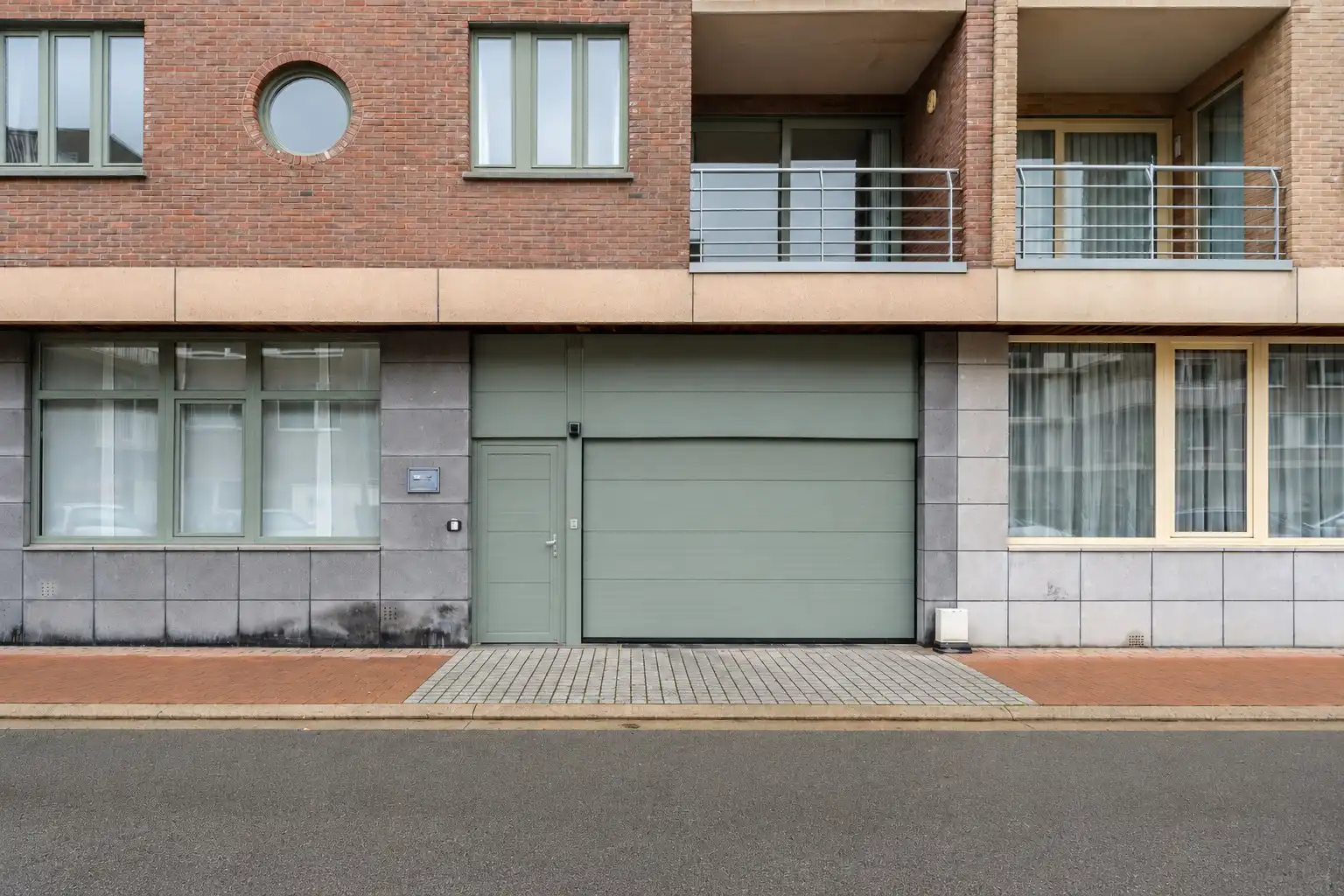Garagebox te koop in M. Devriendtlaan  foto 4