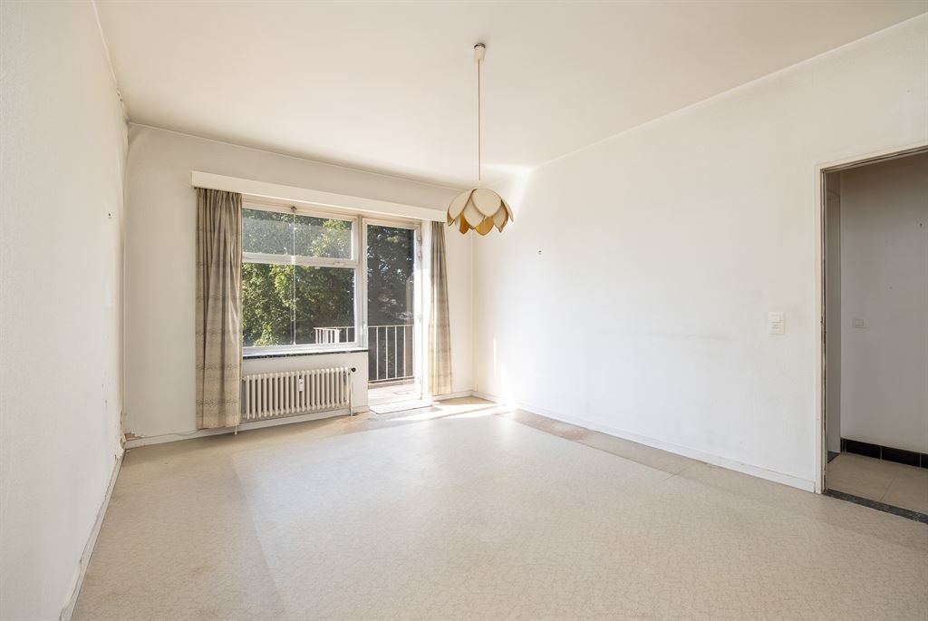 Te renoveren appartement met autostaanplaats foto 11