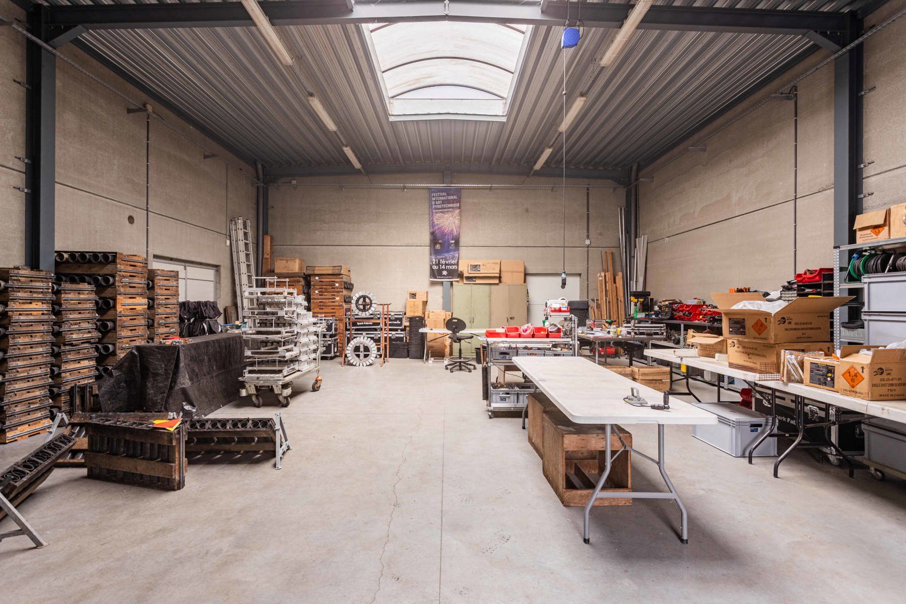 Gebouw met kantoren + woonst + loods op 3670 m2 foto 22