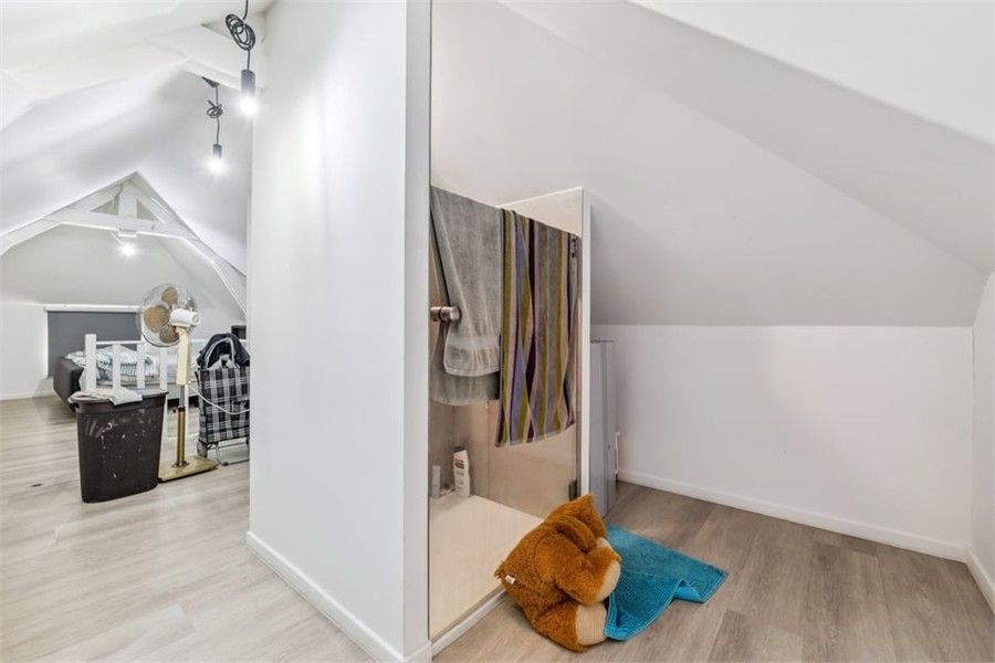 INTERESSANTE OPBRENGSTEIGENDOM MET HANDELSRUIMTE EN APPARTEMENT foto 36