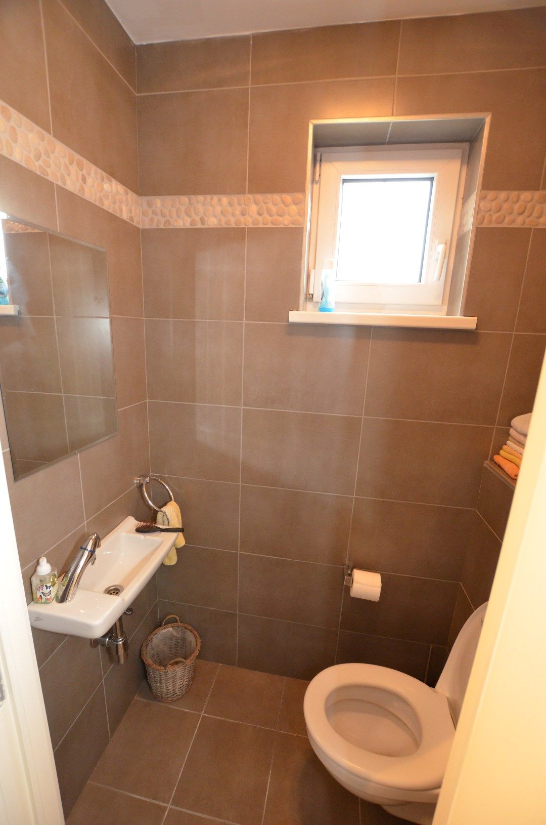 Zeer ruime goed onderhouden woning (12m gevel) foto 12