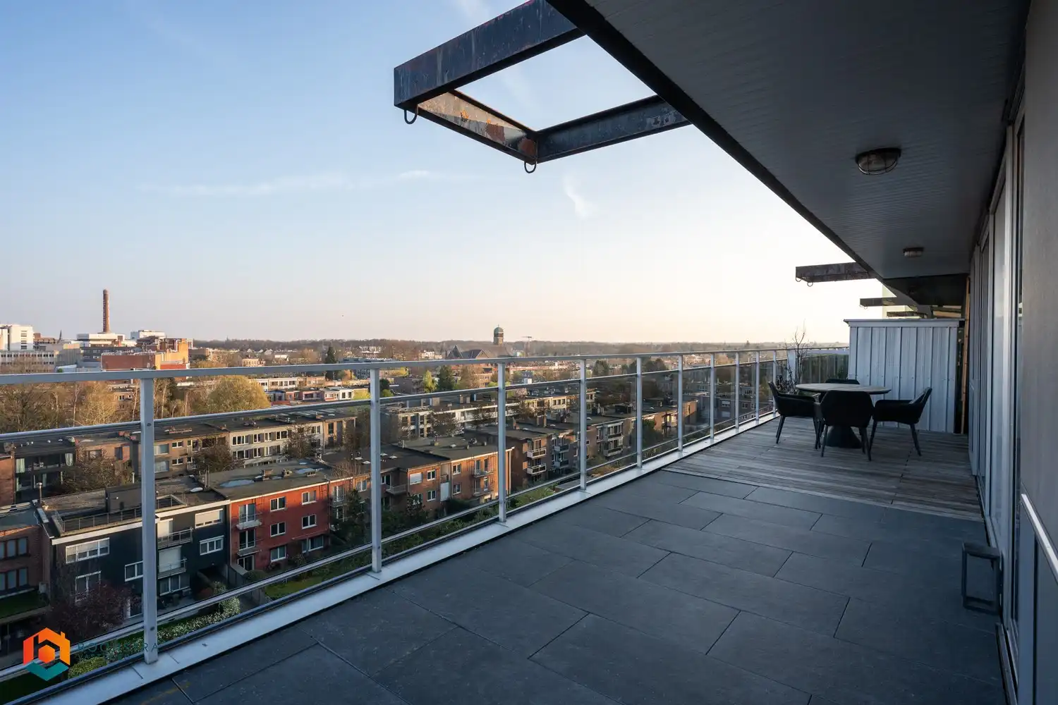 Exclusieve penthouse met 3 slpkrs, zéér riant terras (115 m²) en 2 autostaanplaatsen foto 25