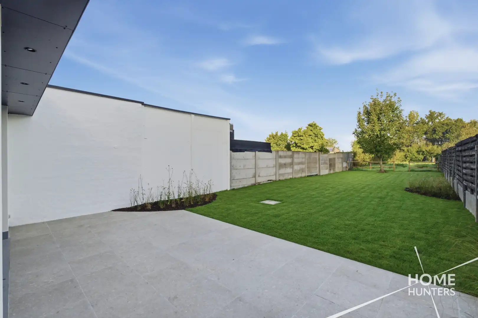 Volledig vernieuwde woning anno 2026 met 4 slaapkamers, prachtige tuin en garage foto 4