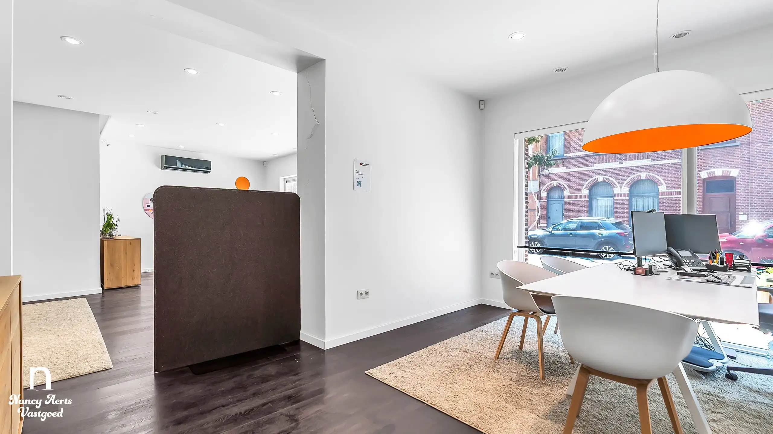 Gerenoveerd handelspand (87m²) met maximale zichtbaarheid foto 8