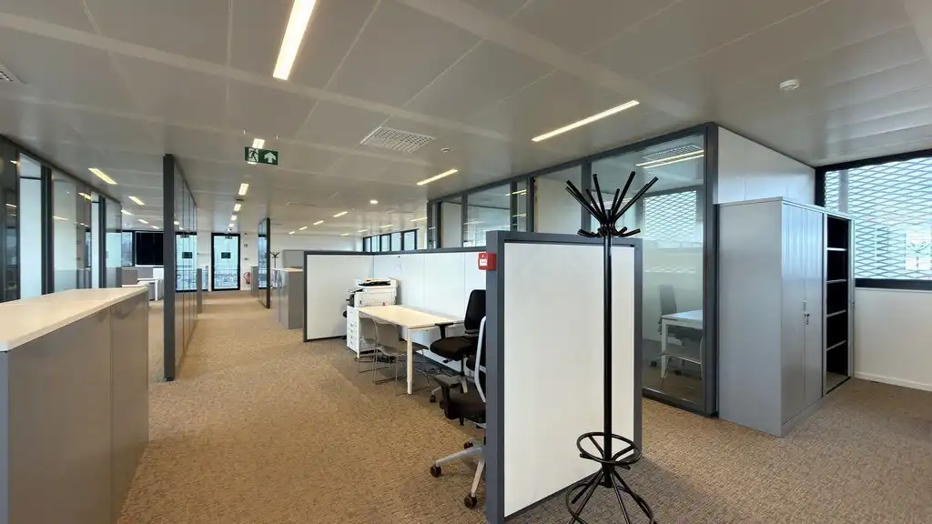 Volledig ingericht kantoor te huur in duurzaam kantoorgebouw in IZ Hoboken foto 7