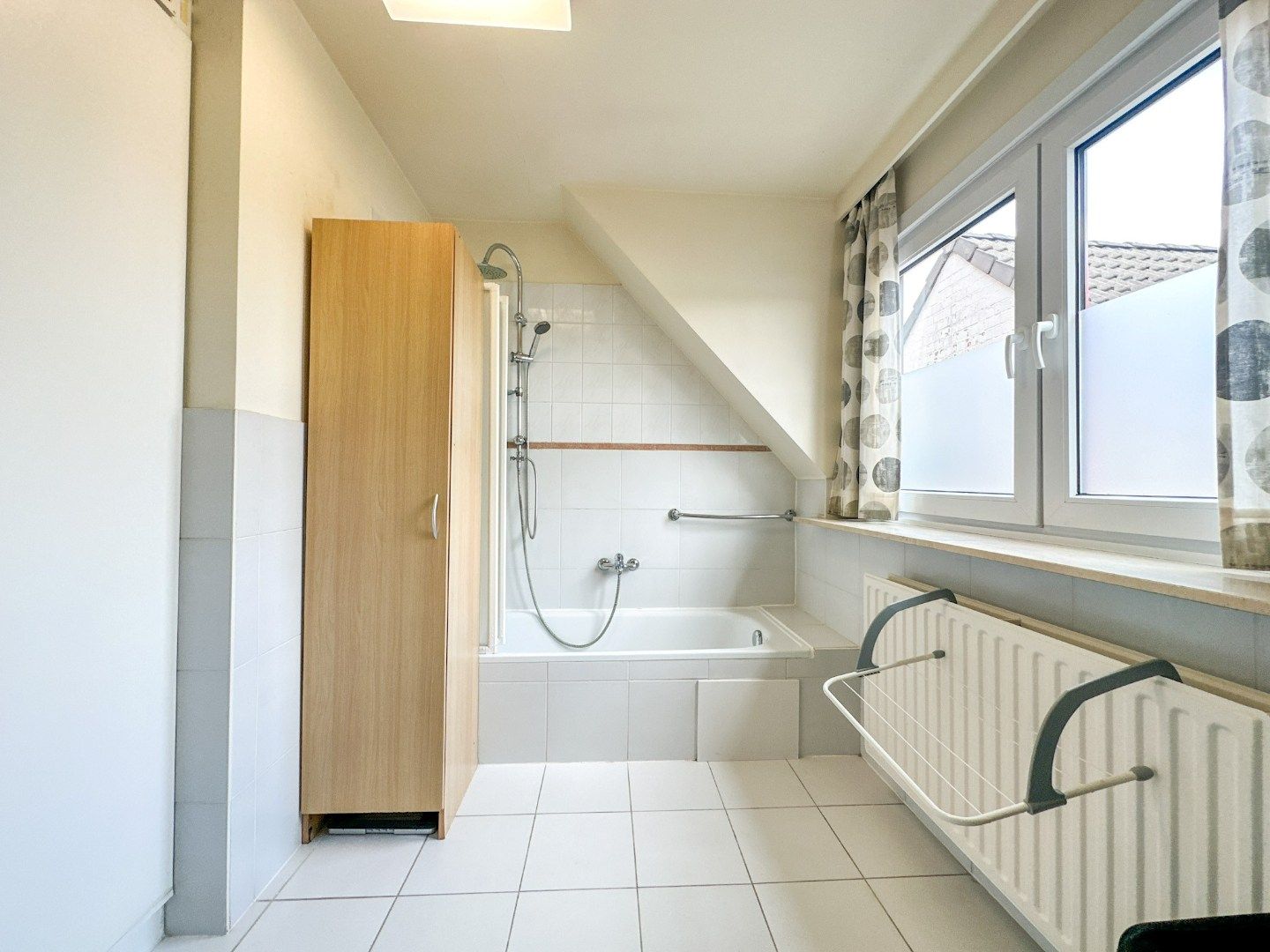Verzorgd 1-slpk appartement, rustige ligging te Torhout foto 9