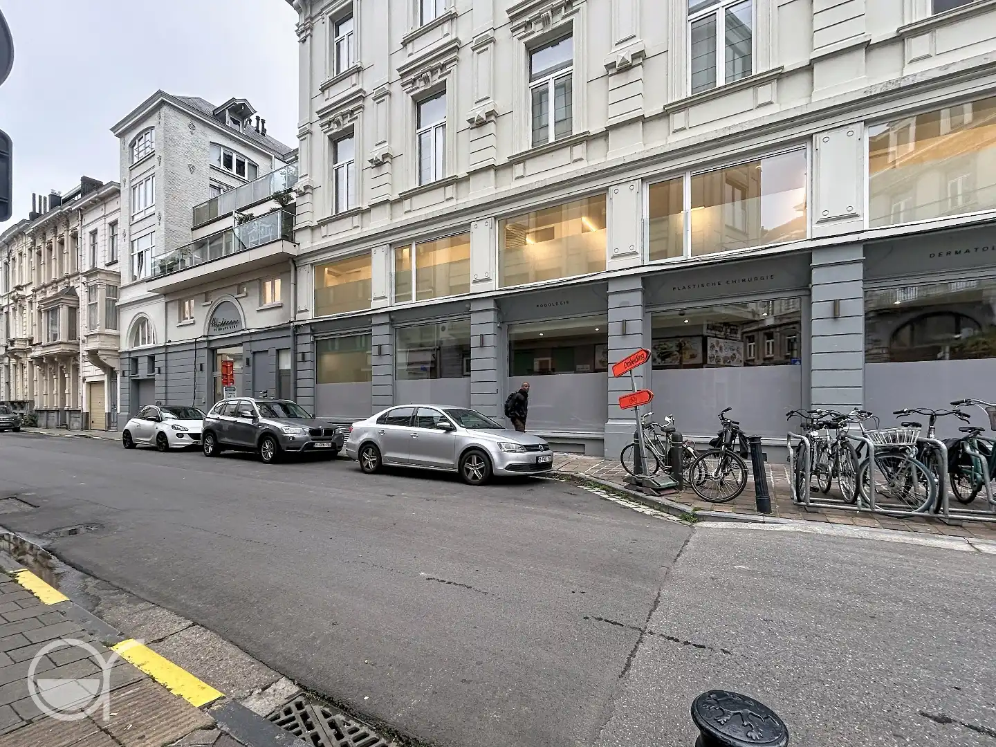 Ruim appartement met 3 slaapkamers en terras in centrum Gent foto 14