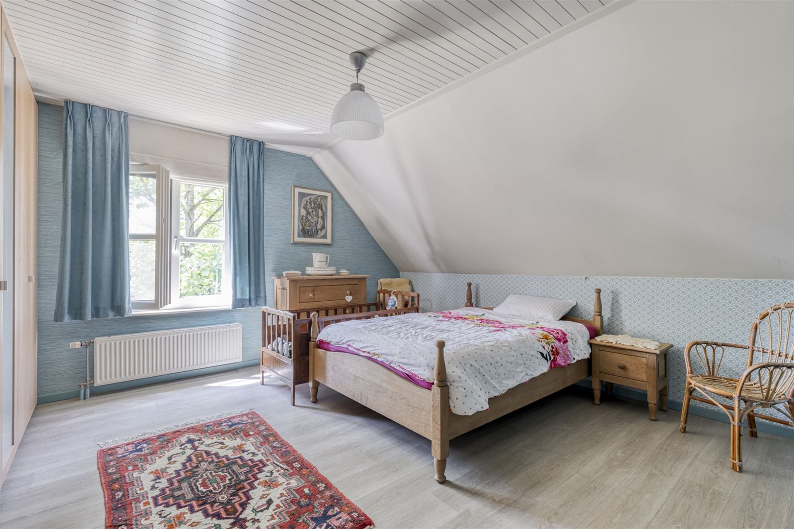 Huis + weiland foto 13
