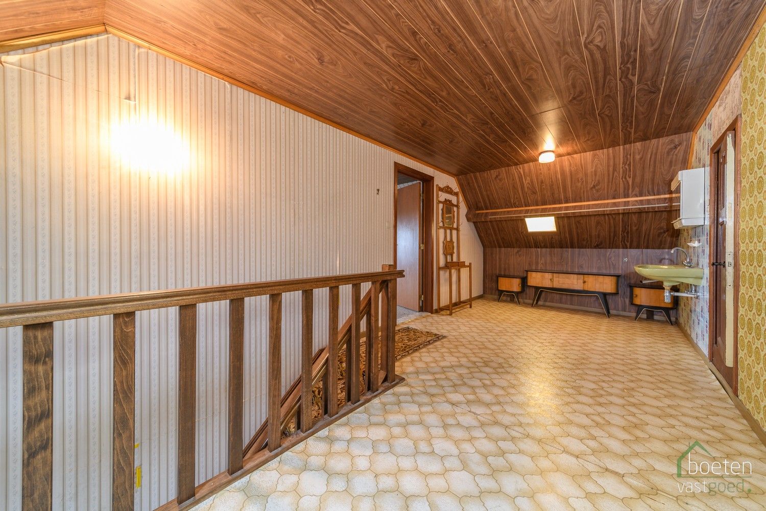 Steenkerke: Prachtig gelegen landhuis langs de Lo-vaart tussen Veurne en Alveringem op 38a 90ca grondopp. foto 14