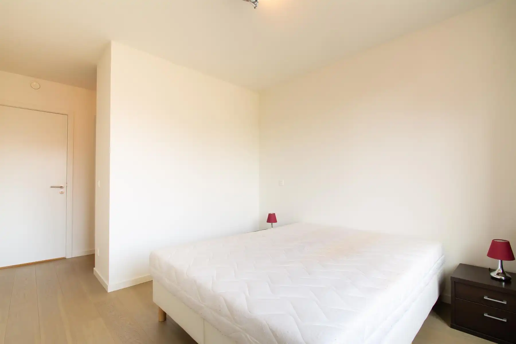LICHTRIJK - GEMEUBELDE Studio 1 kamer (NAVO area) foto 8