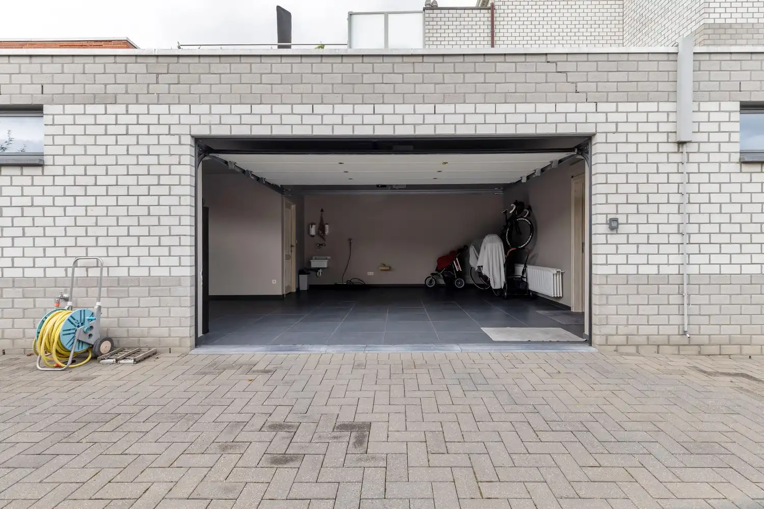 Unieke vastgoedopportuniteit! Ruim bedrijfscomplex met 2 appartementen en exclusief penthouse op 46a 55ca! foto 93