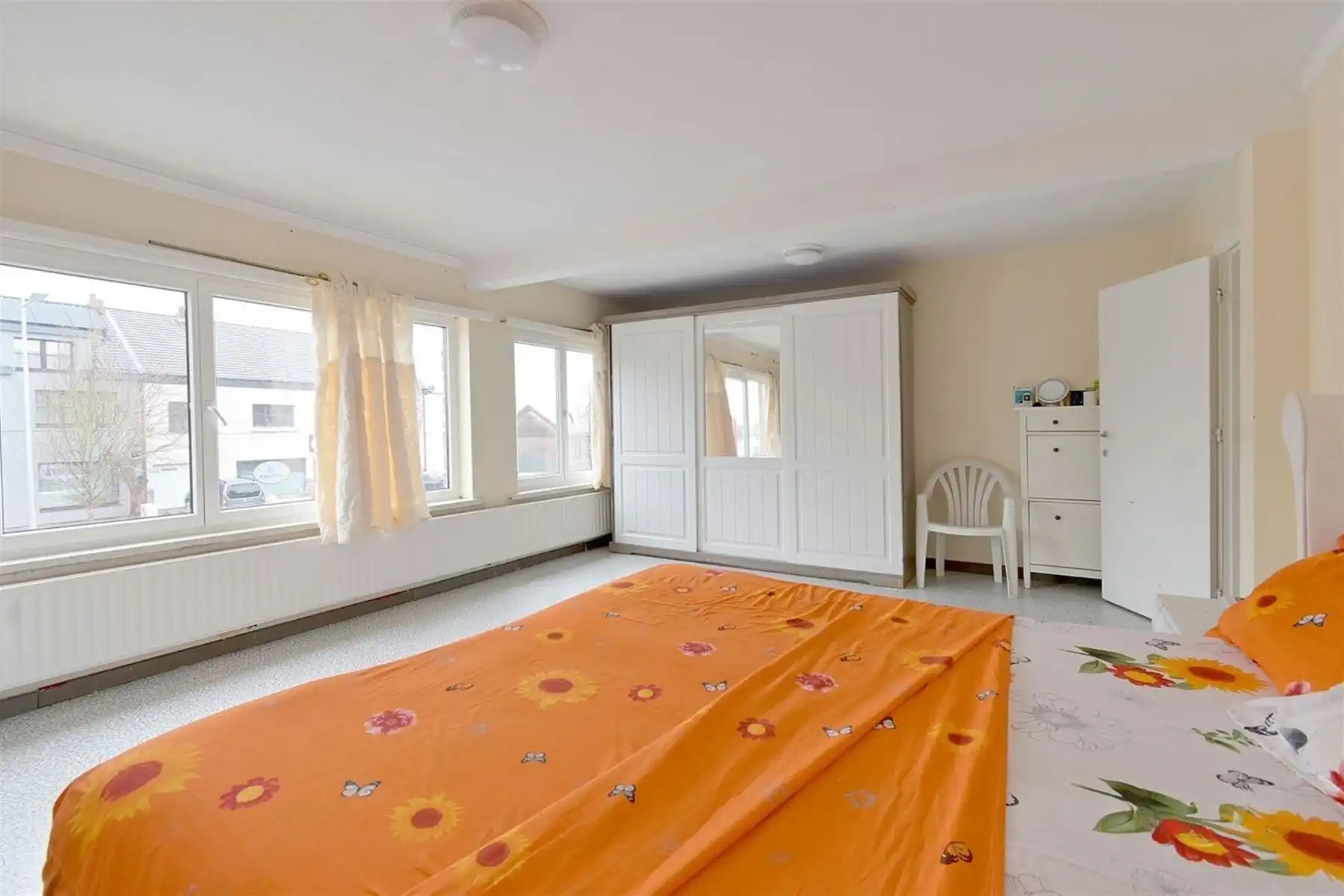 4-slaapkamerwoning met tuin en 2 badkamers in Nijlen! foto 9