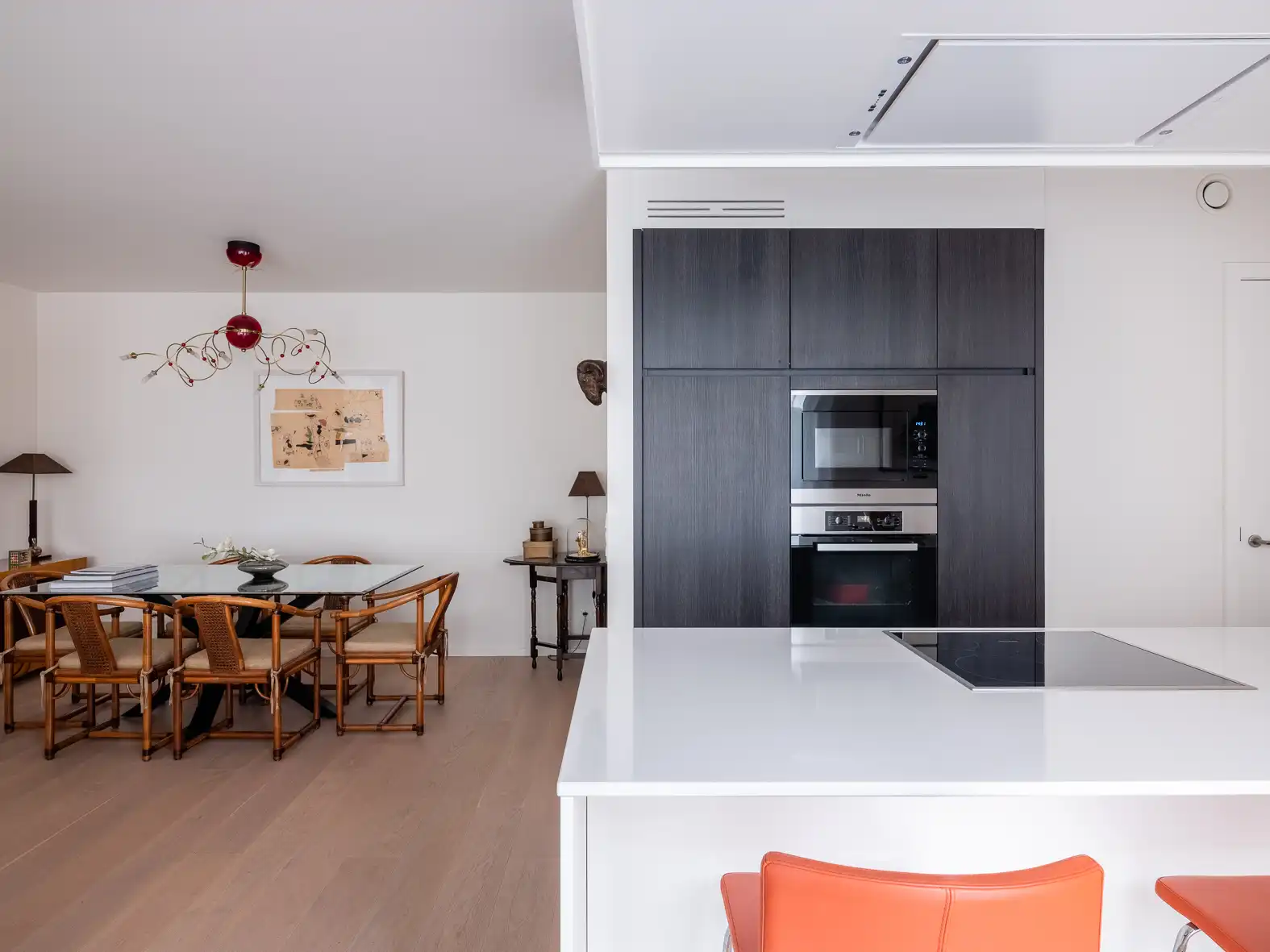 Exclusief recent appartement met terras foto 5