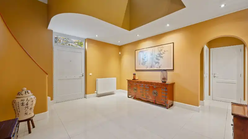 Exclusief gelegen stijlvolle villa op 24 are palende aan natuurgebied foto 25