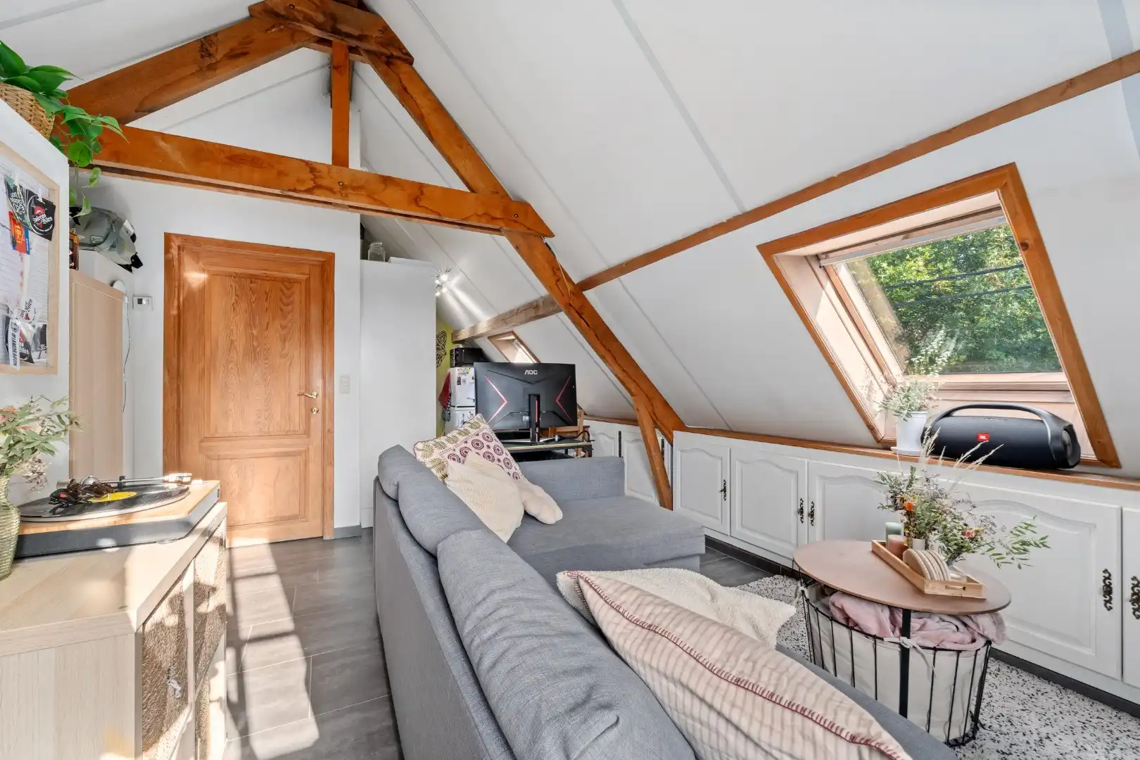 Karaktervolle woning aan het kanaal in Bornem foto 25