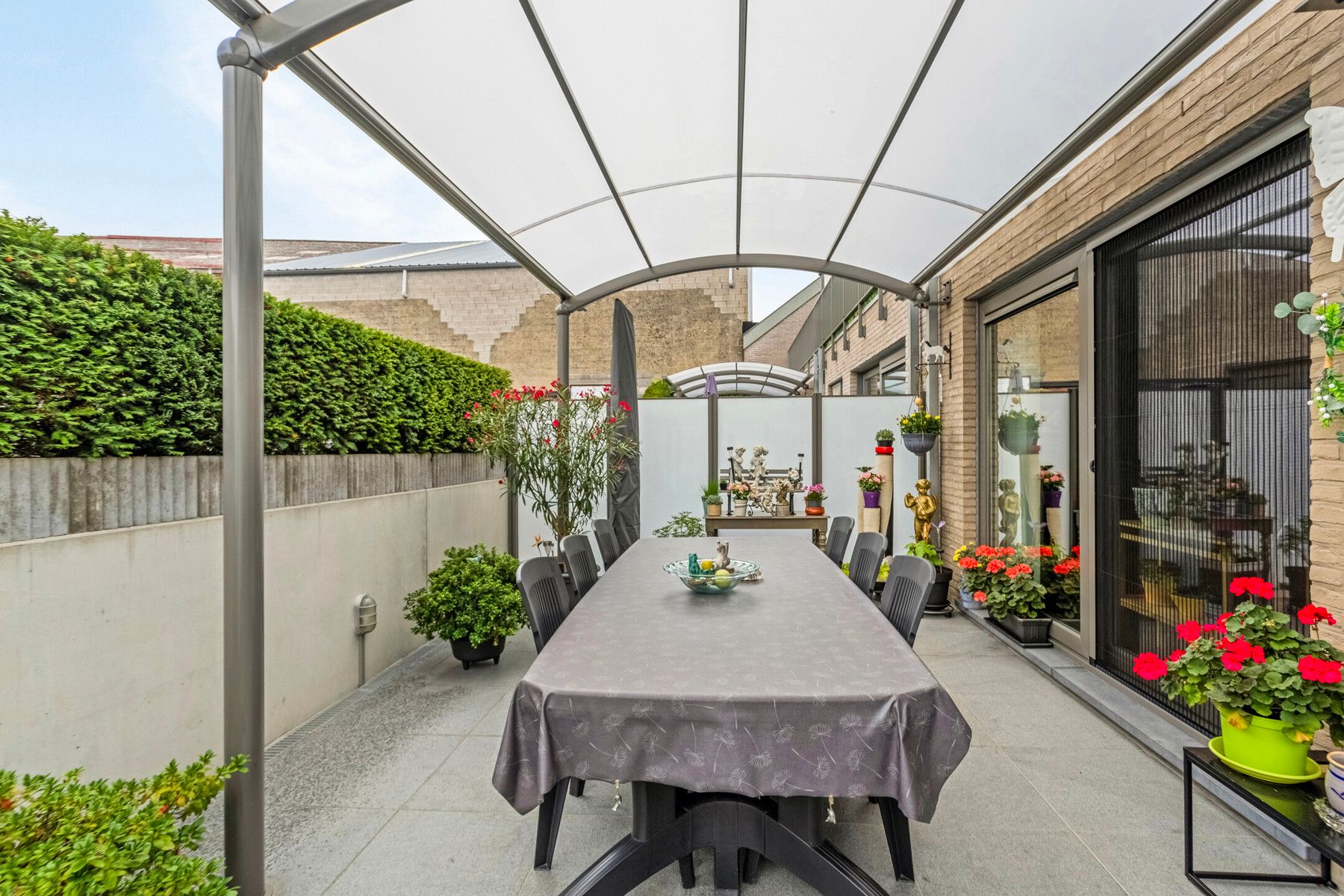 Rustig gelegen gelijkvloersappartement met ruim terras. foto 7