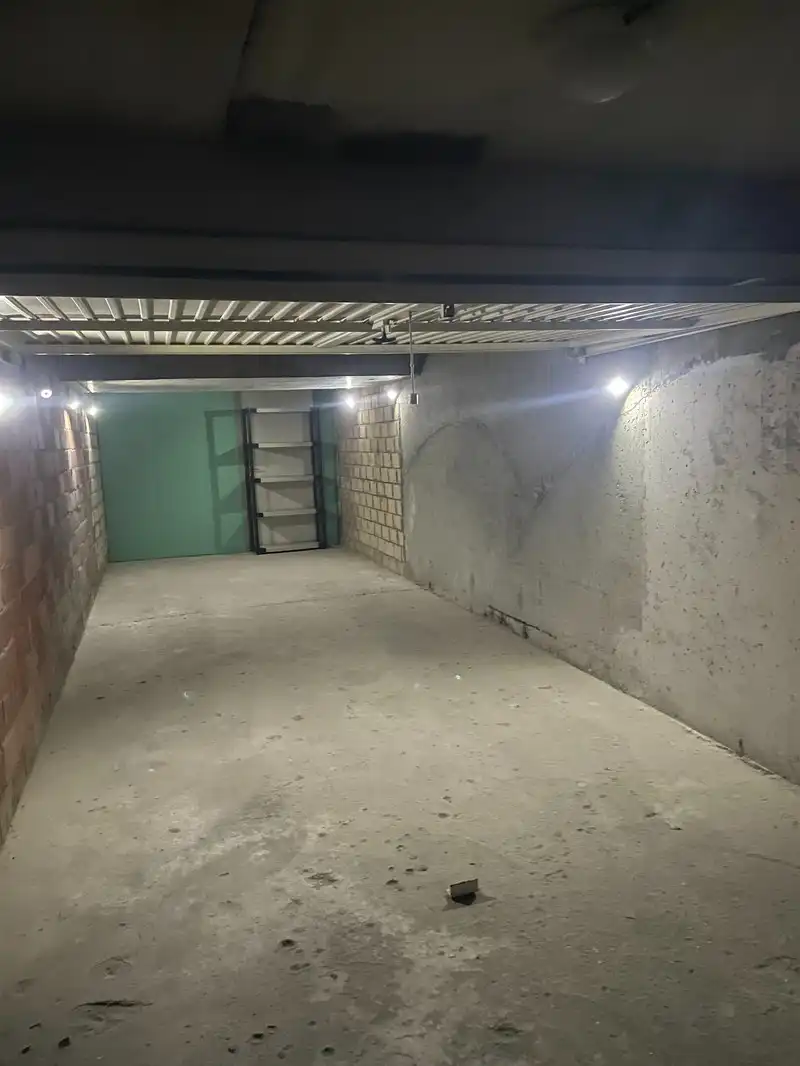 Garage te huur foto 3