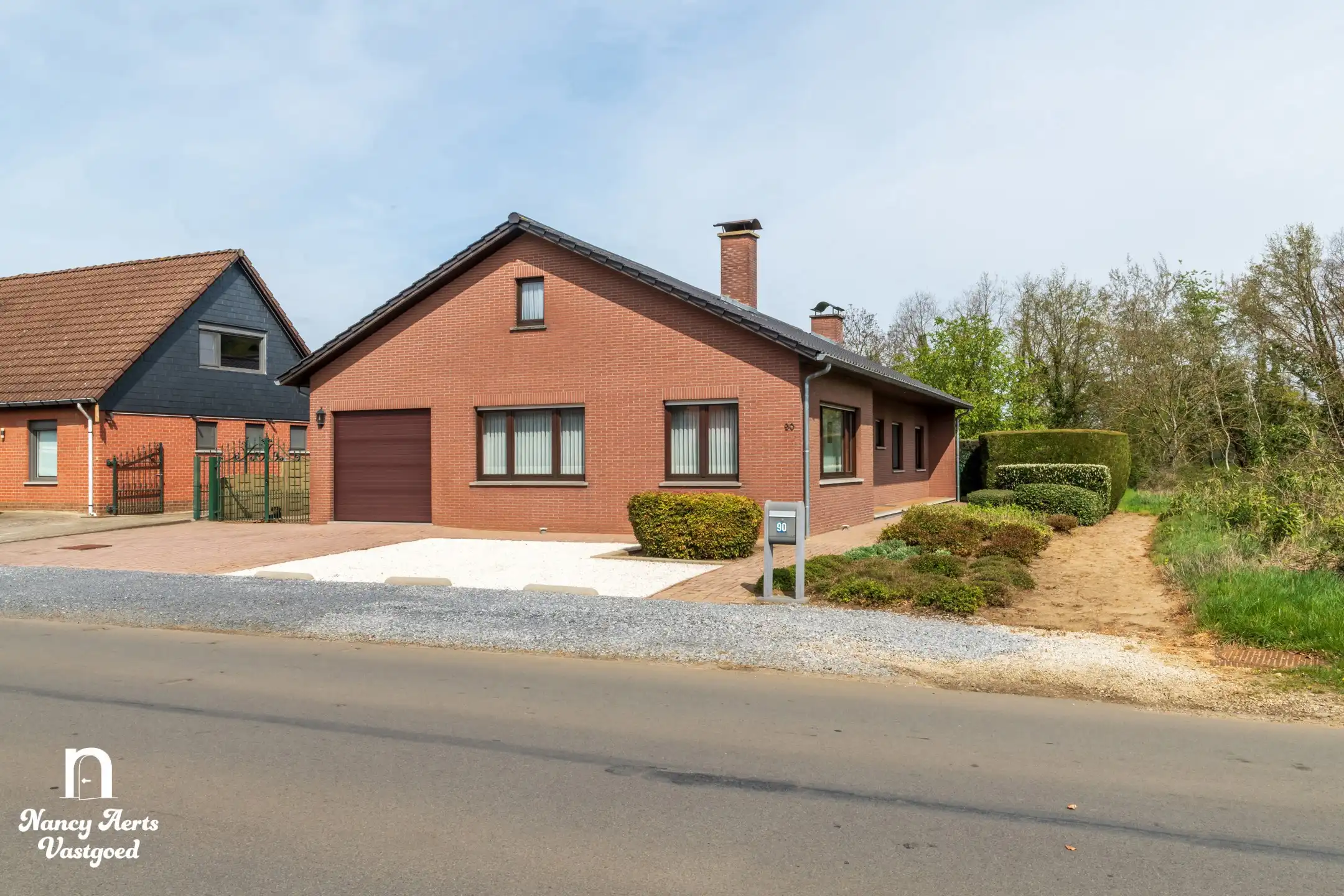 Lichtrijke woning met prachtige tuin en groeipotentieel foto 31