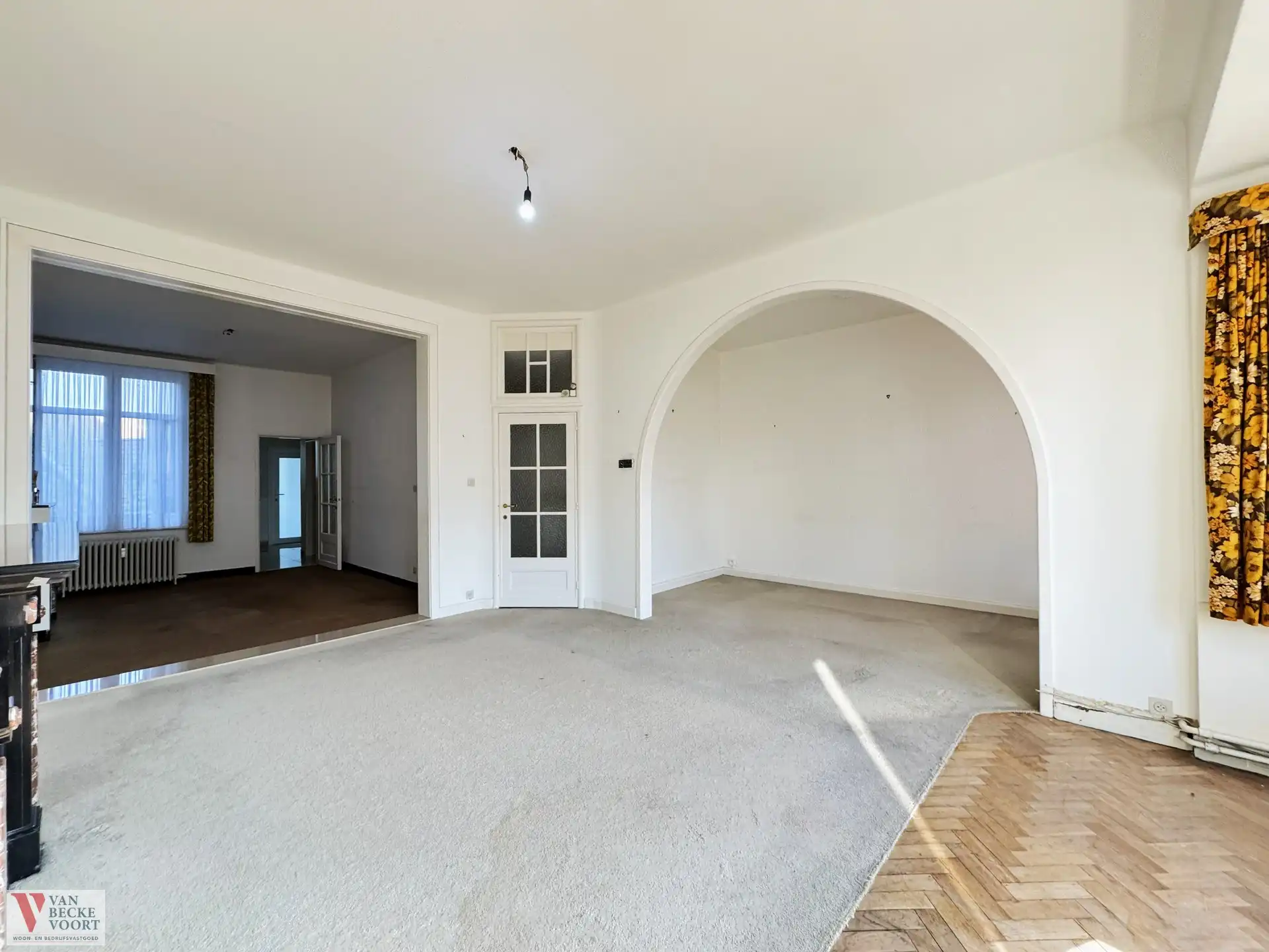 Appartement met drie slaapkamers en open zicht foto 2