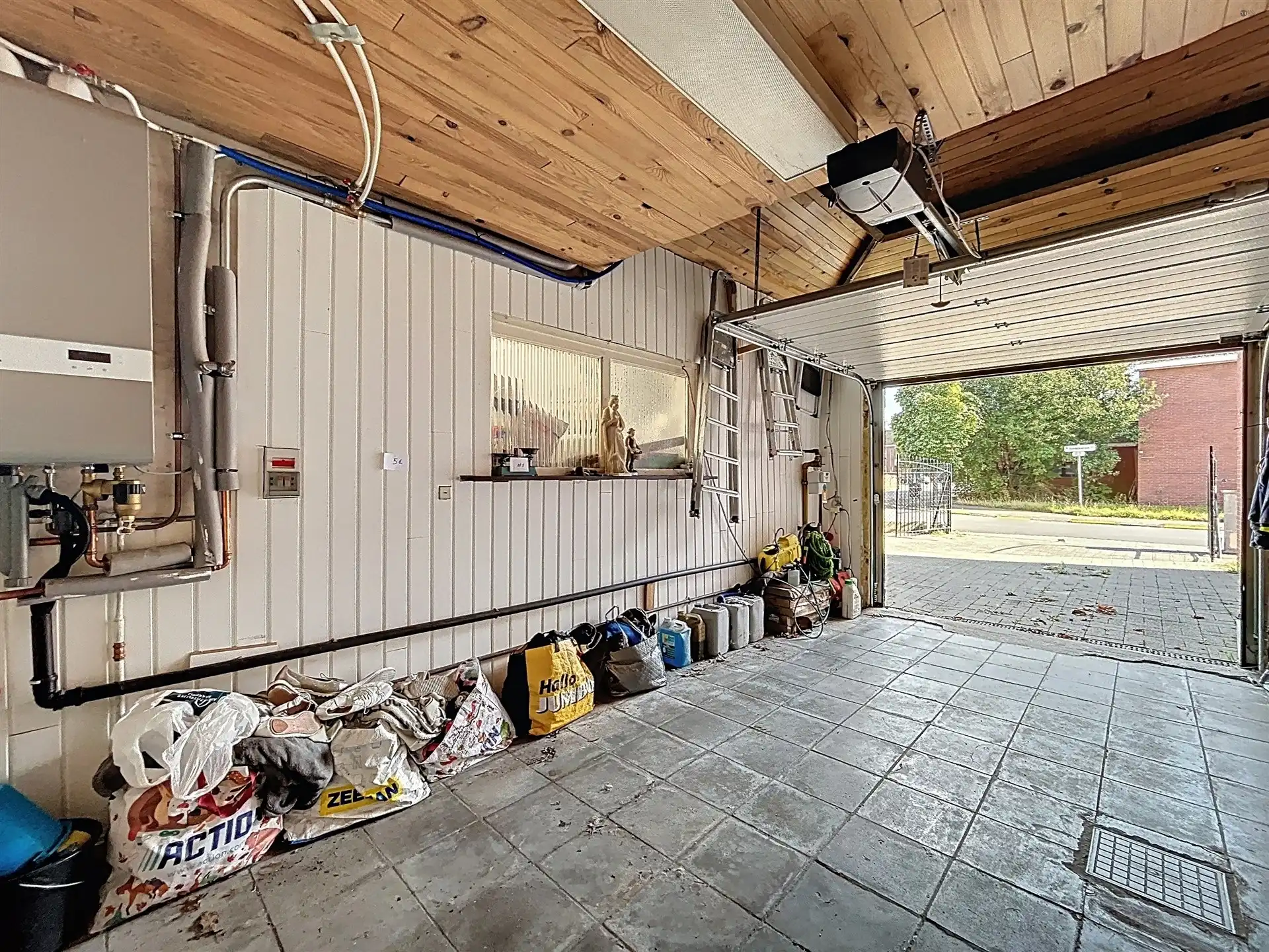 Half open bebouwing met 3 slaapkamers  op perceel van 316m² foto 16