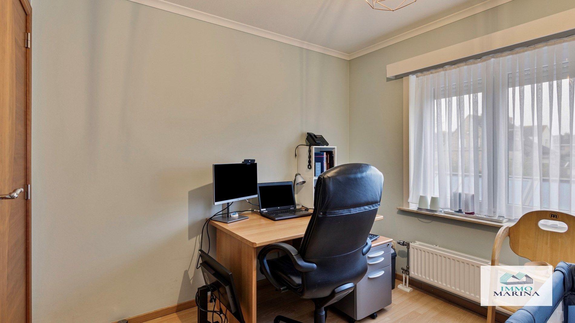 Rustig gelegen instapklare woning met 4 (slp)kamers te Zellik (Asse) foto 14