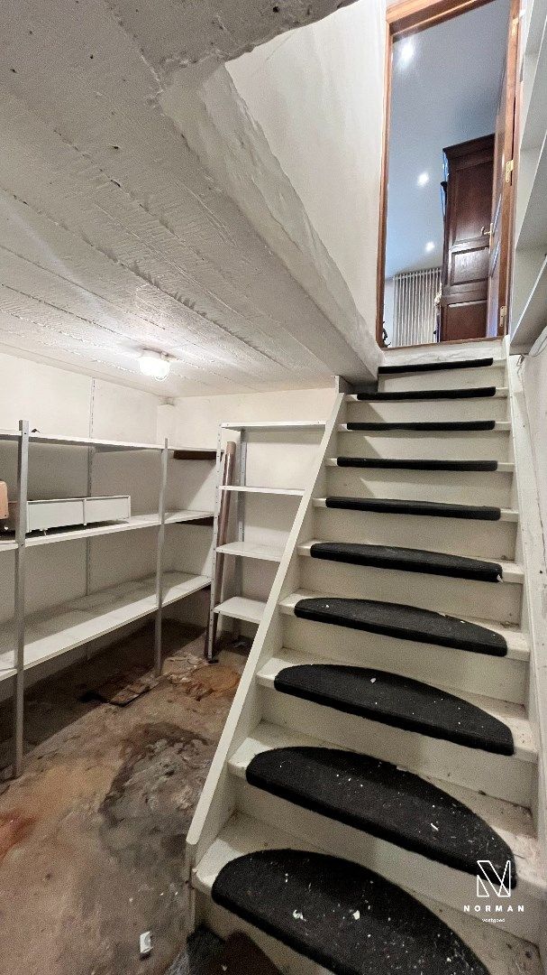 Ruime centrumwoning met 4 slaapkamers, veranda, zij-ingang en stadstuin foto 19