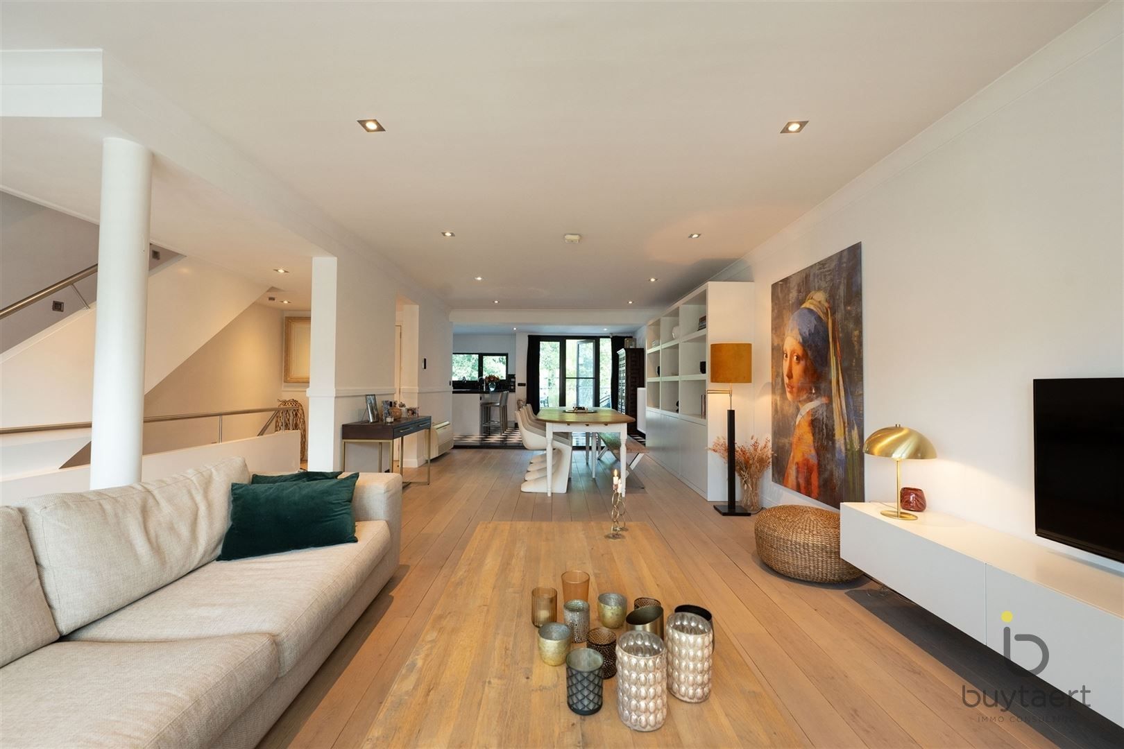 Véél ruimte, terras én tuin: lichtrijk 3 slaapkamer - triplex appartement in hartje Schilde! foto 4