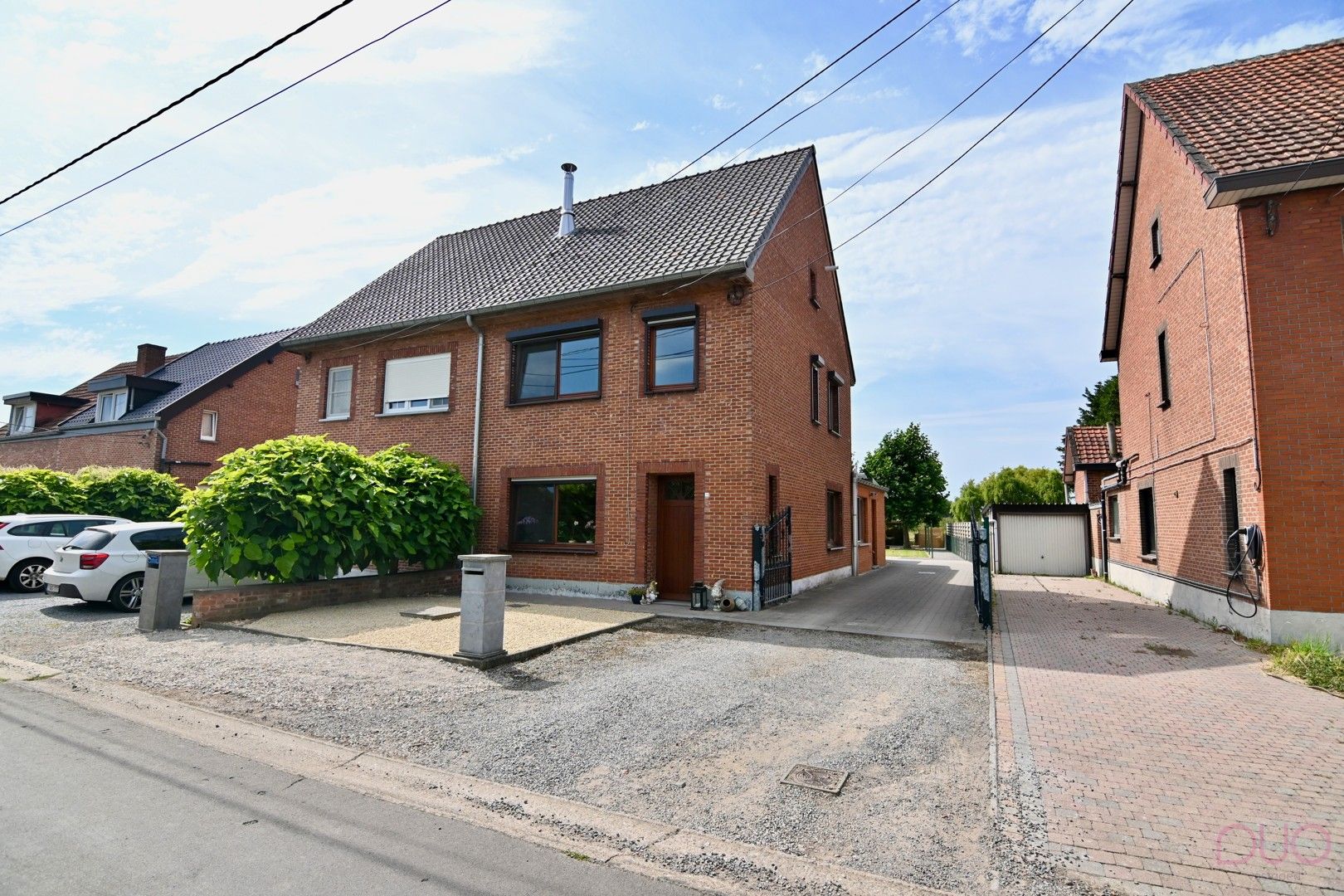 Instapklare halfopen bebouwing met drie slaapkamers en twee badkamers, vlakbij Provinciaal domein Nieuwenhoven foto 28