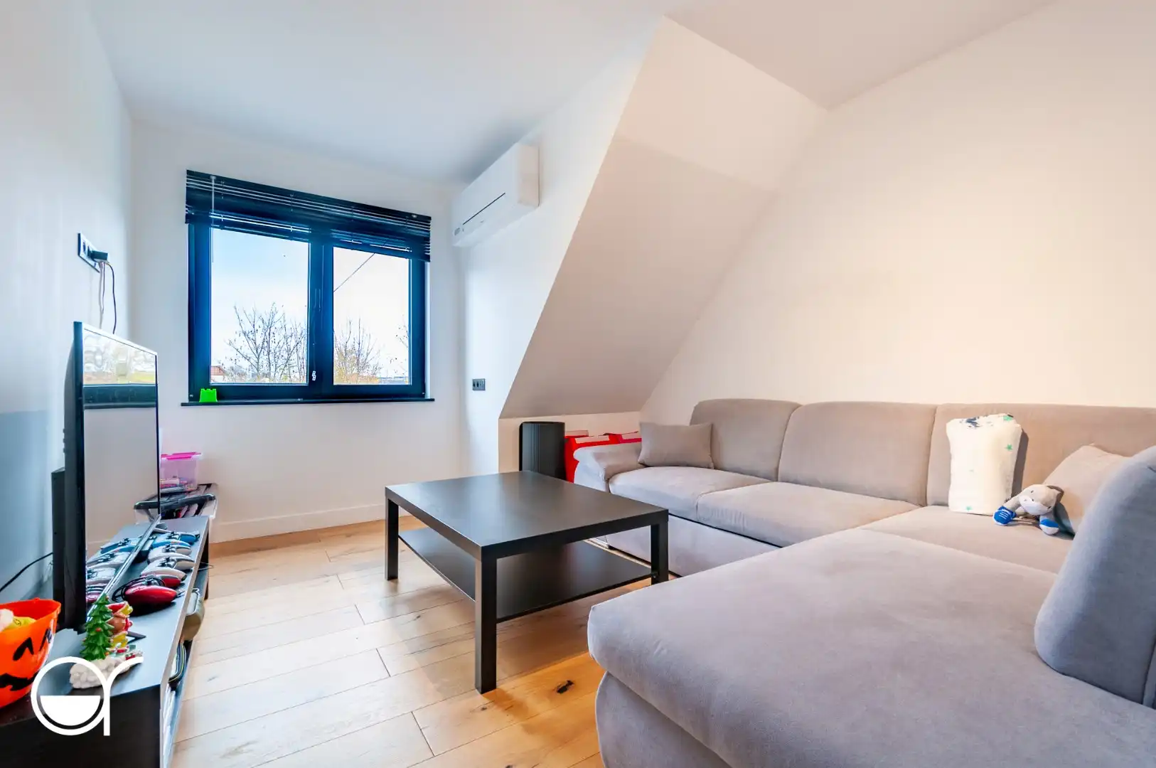 Ruime nieuwbouwwoning met vier slaapkamers in Sint-Amandsberg. foto 16