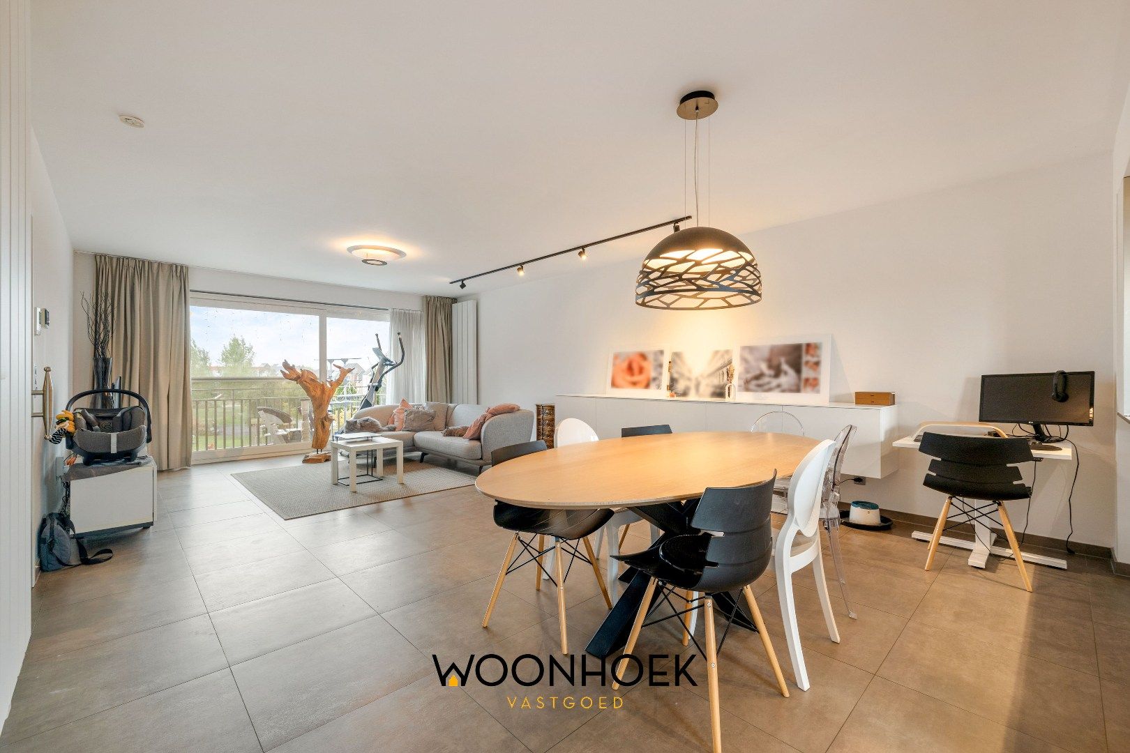 Riante 3-slpk duplex met 2 badkamers in kindvriendelijke wijk! foto {{pictureIndex}}