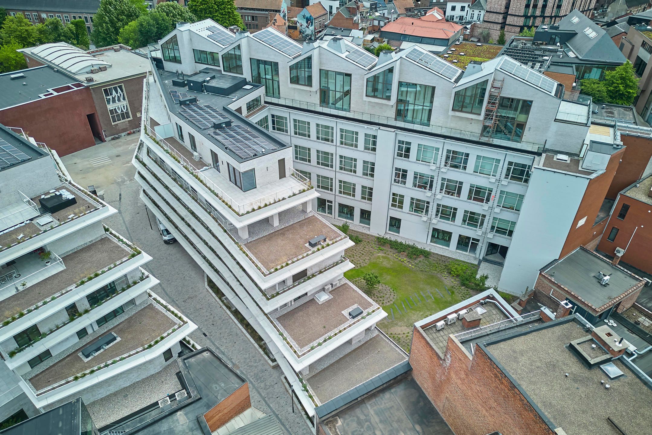 LUXE SKYHOUSE MET 3 SLAAPKAMERS foto 5
